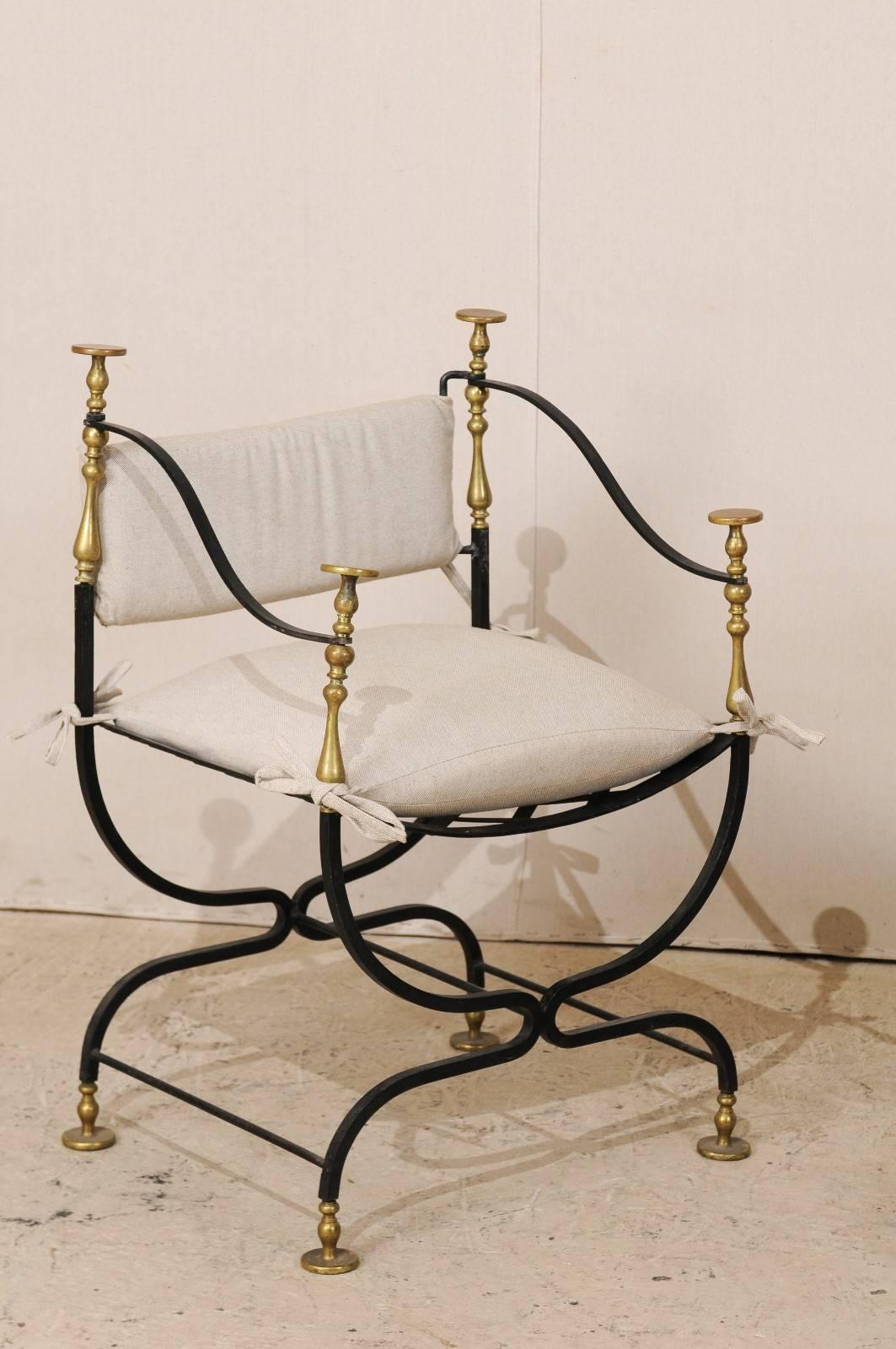 Pair of Italian Mid-Century Brass / Iron Curule Style Accent Chairs with U-Shape In Good Condition In Atlanta, GA