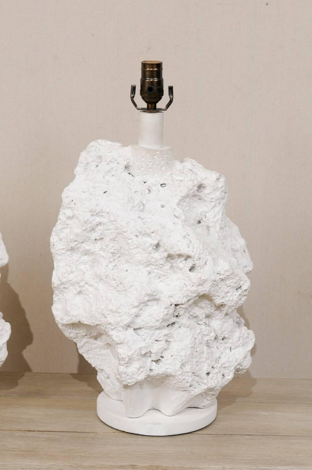 Pair of Sirmos Style White Table Lamps, Modern Sea Rock-Like Look of Plaster In Good Condition In Atlanta, GA