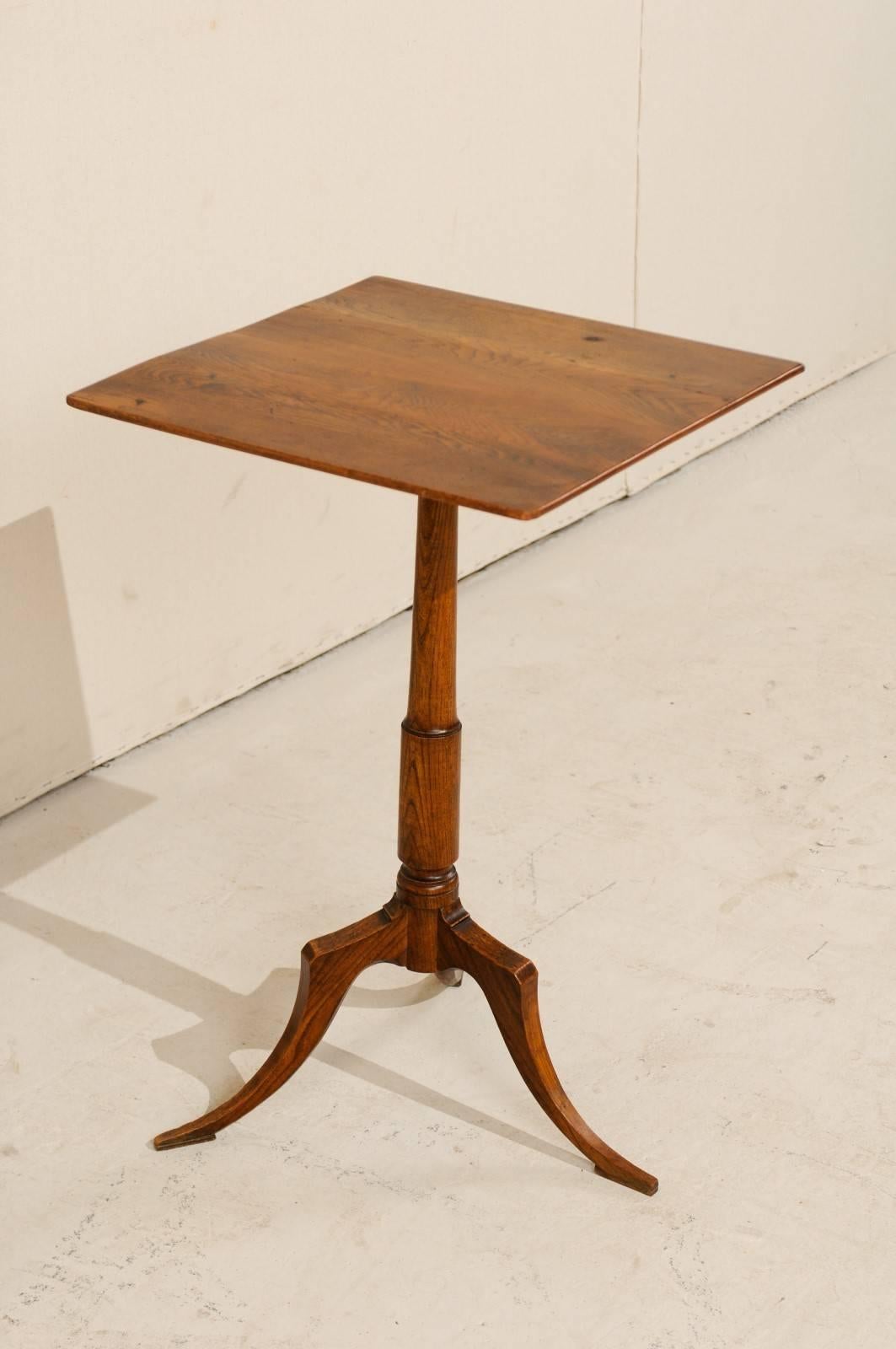 Swedish 19th Century Elmwood Side Table with Lovely Wood Grain and Square Top 4