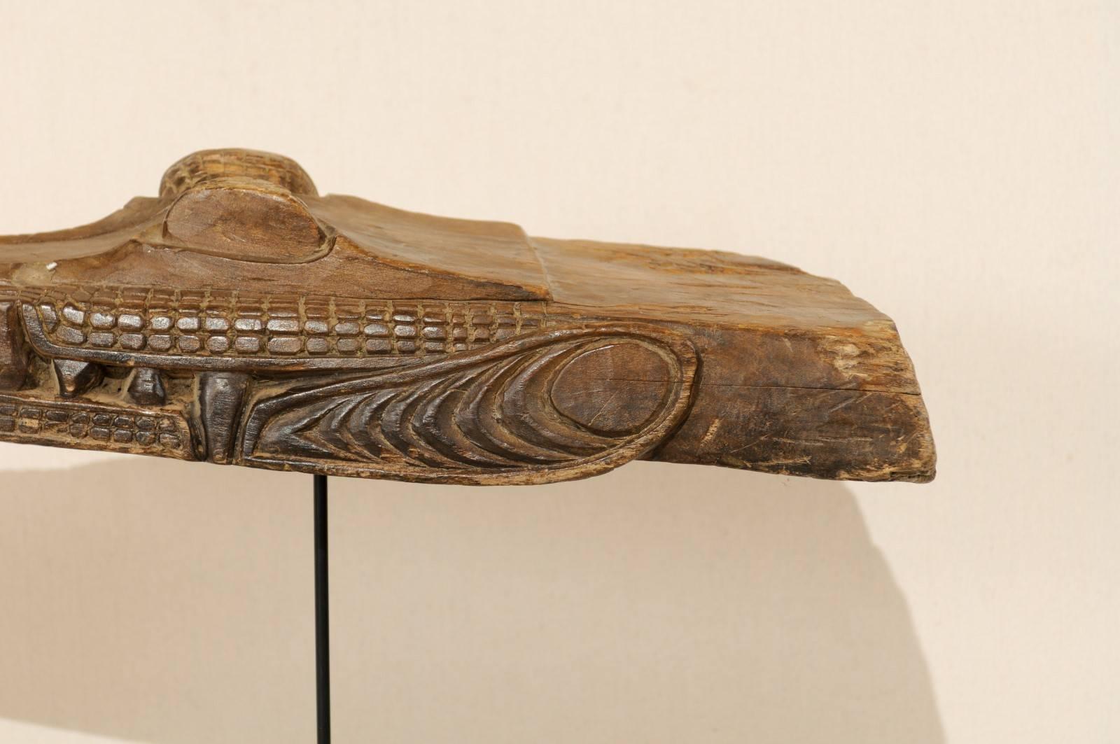 Papua New Guinean Hand Carved Crocodile Wood Boat Prow from a Papua New Guinea Village Canoe