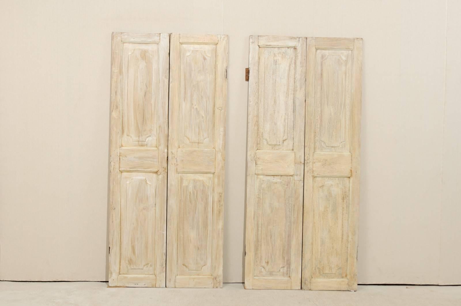 One Pair of Lovely French 19th Century Doors in Antiqued Beige and White Hues 2