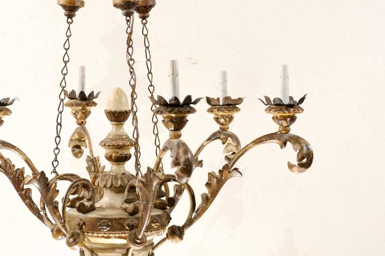 Exquisite Pair of Italian Early 20th Century Wood Chandeliers with Gilt and Paint For Sale at