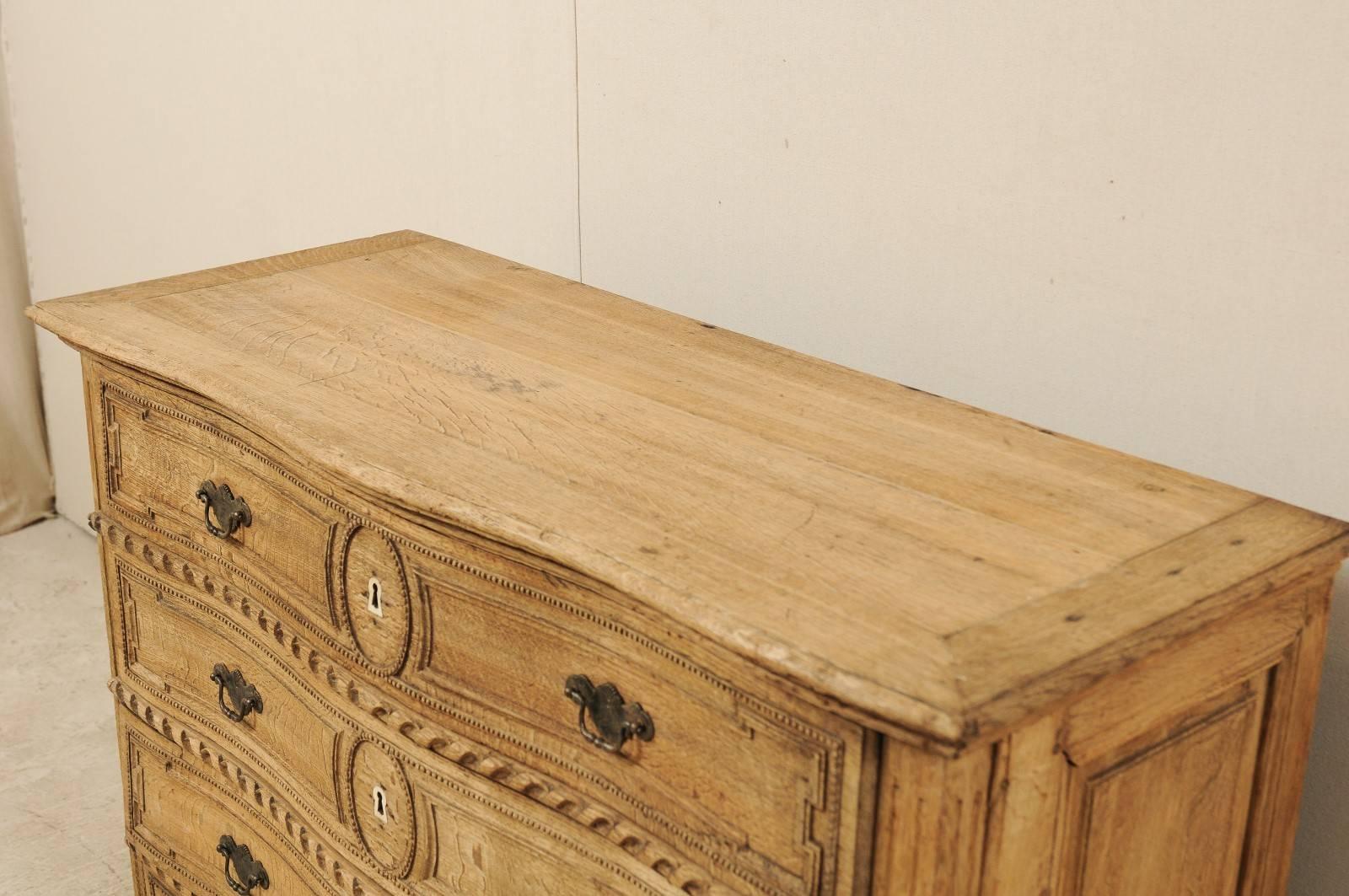 French Late 18th Century Carved Oak Wood Chest with Serpentine Shape 2