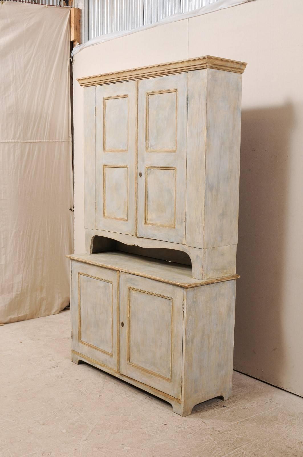 Swedish Mid-19th Century Painted Wood Cabinet with Ample Shelves and Storage For Sale 4