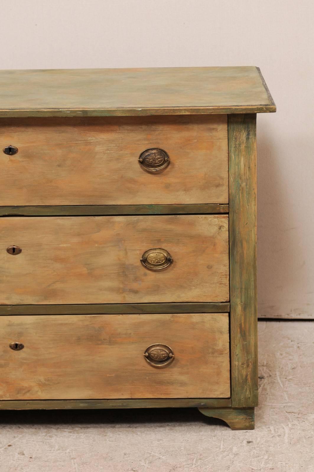 green chest of drawers