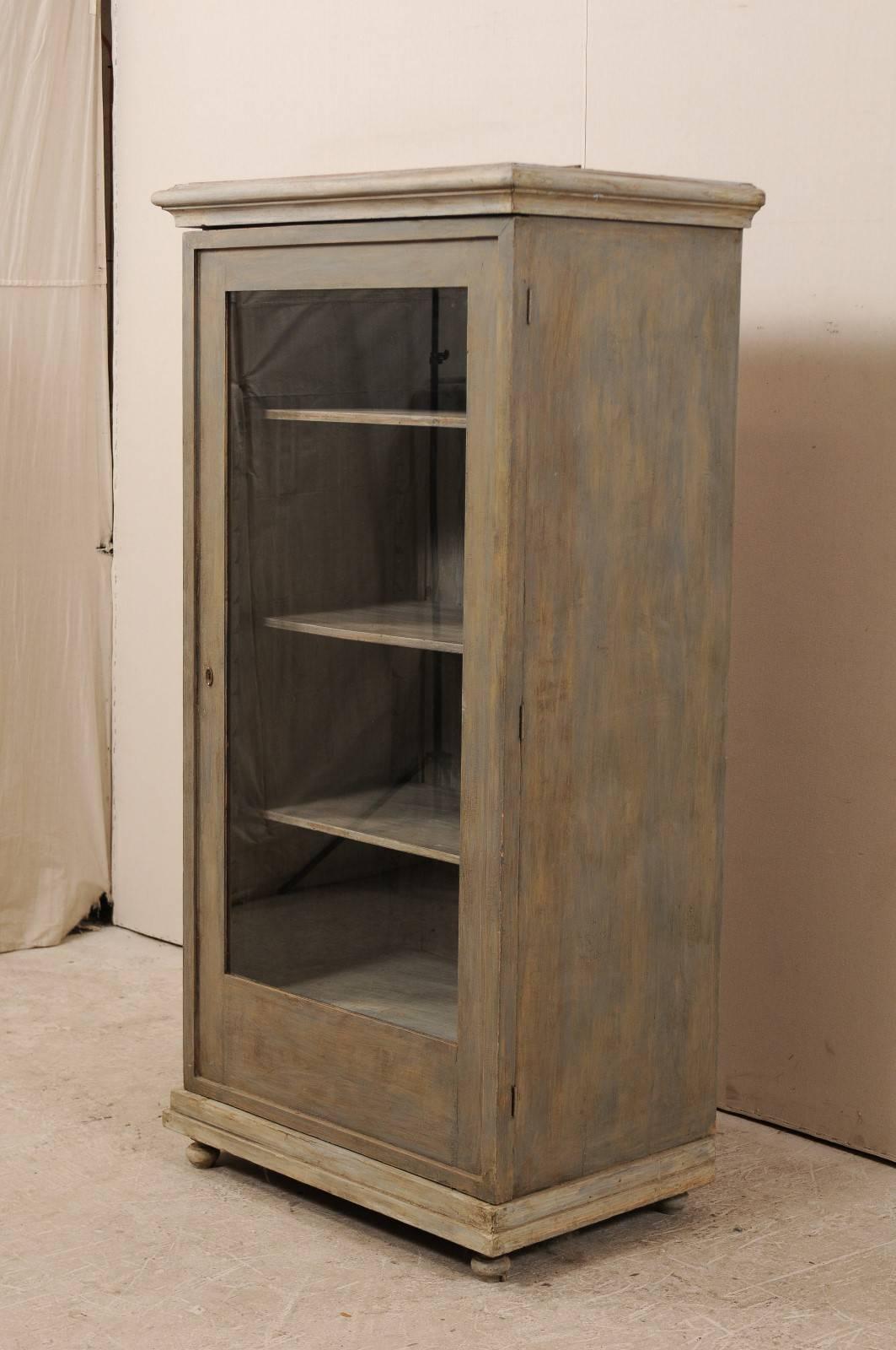 20th Century European Painted Wood Vitrine or Cabinet with Glass Front and Adjustable Shelves