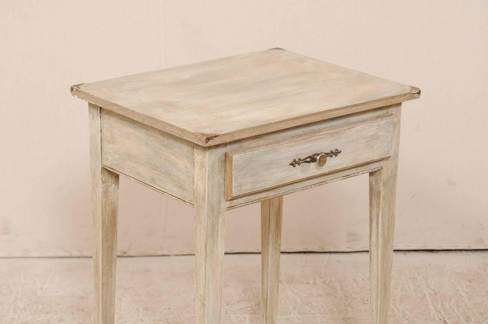 Carved Mid-20th Century Single Drawer Petite Accent Table with Elegant Brass Hardware