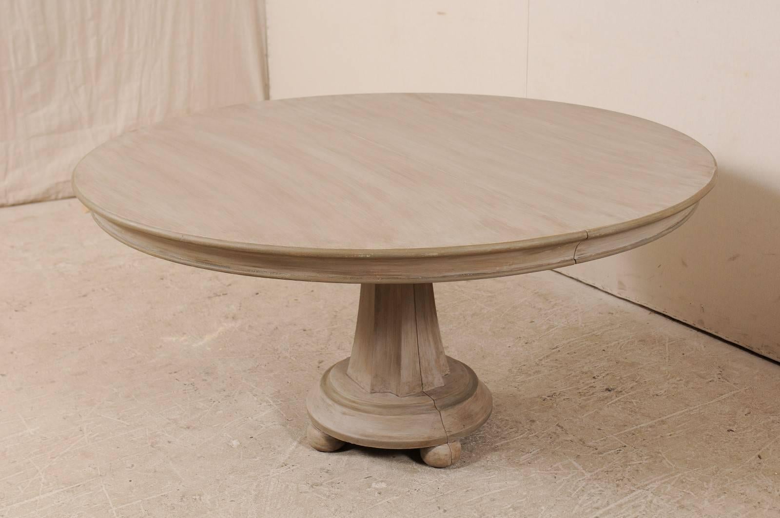 American Vintage Large Round Pedestal Table with Unique Antiqued Mirrored Top