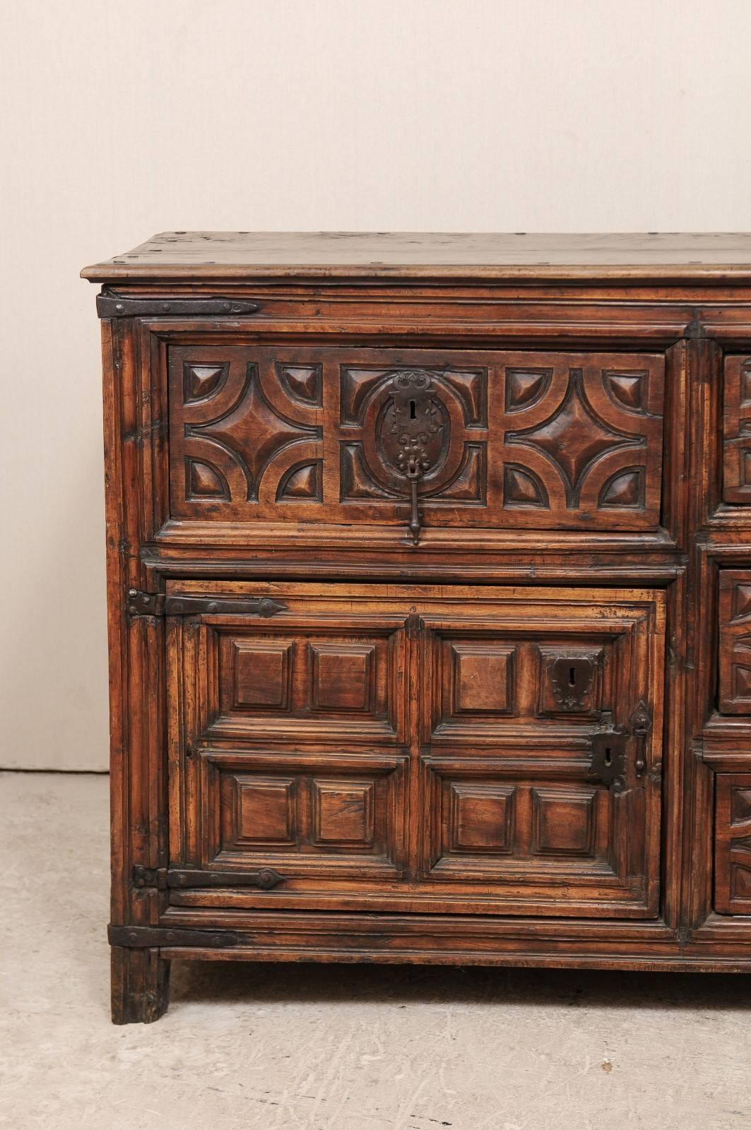 Exquisite 18th Century Spanish Sacristy Chest with Carved Wood Detailed Pattern In Good Condition In Atlanta, GA