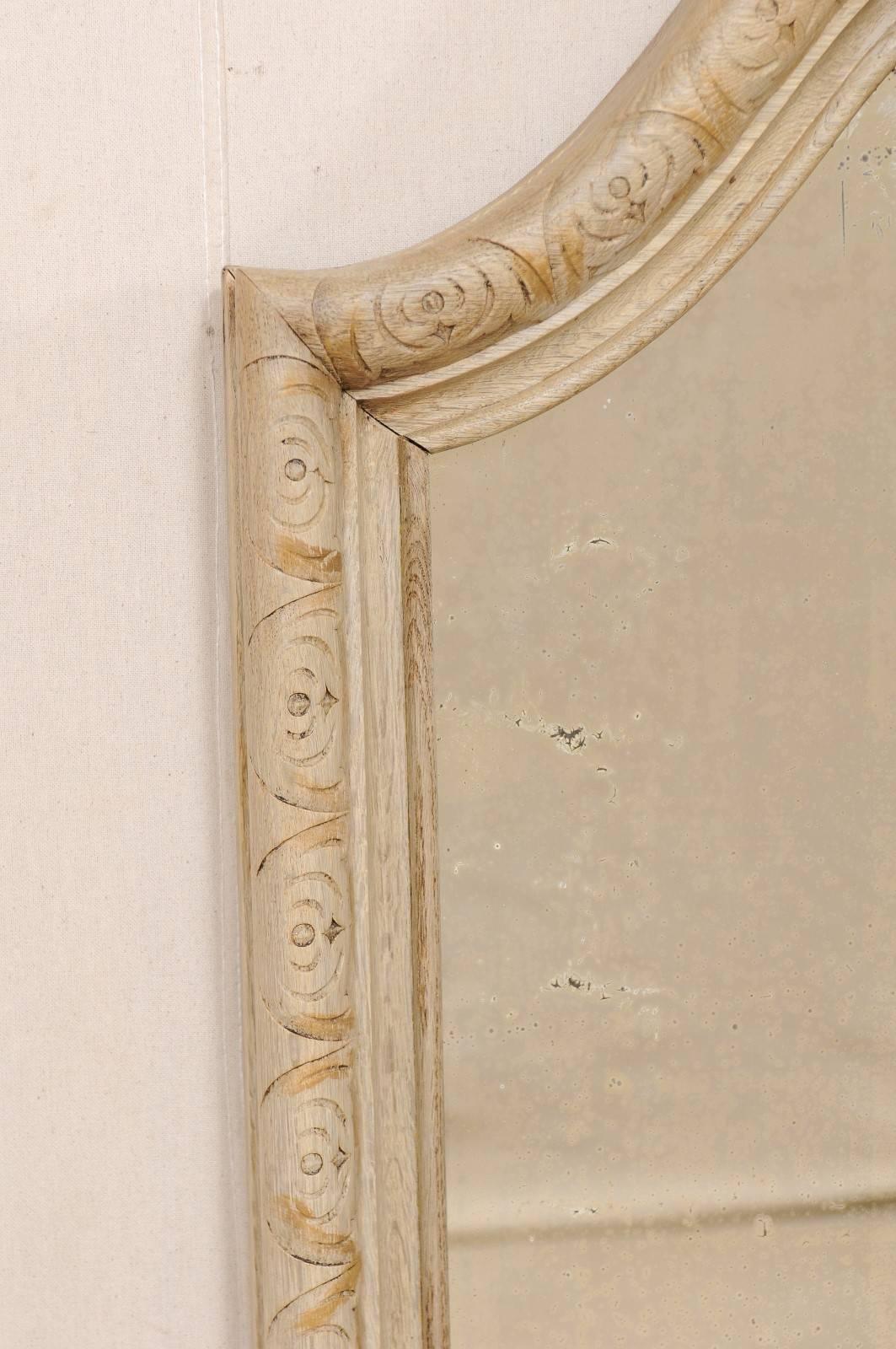 Italian 19th Century Wood Mirror with Carved Egg and Dart, Scrolls and Cartouche 1