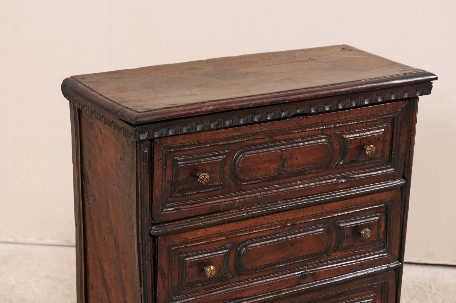 18th Century and Earlier Italian Early 18th Century Deep Walnut Carved Wood Commode or Chest of Drawers