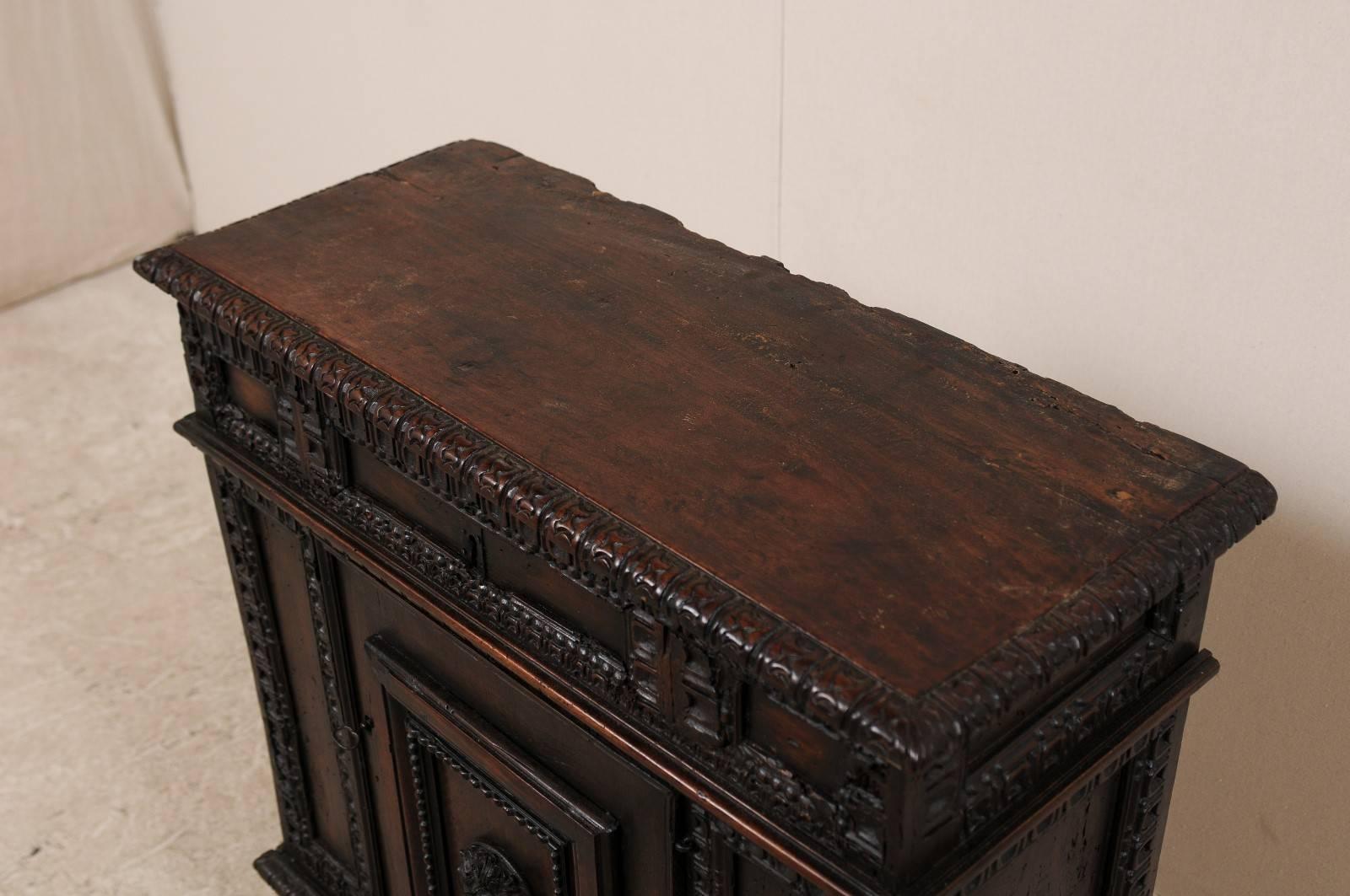 Early 18th Century Italian Smaller-Sized Cabinet, Richly Carved, w/Top Lift Door For Sale 3