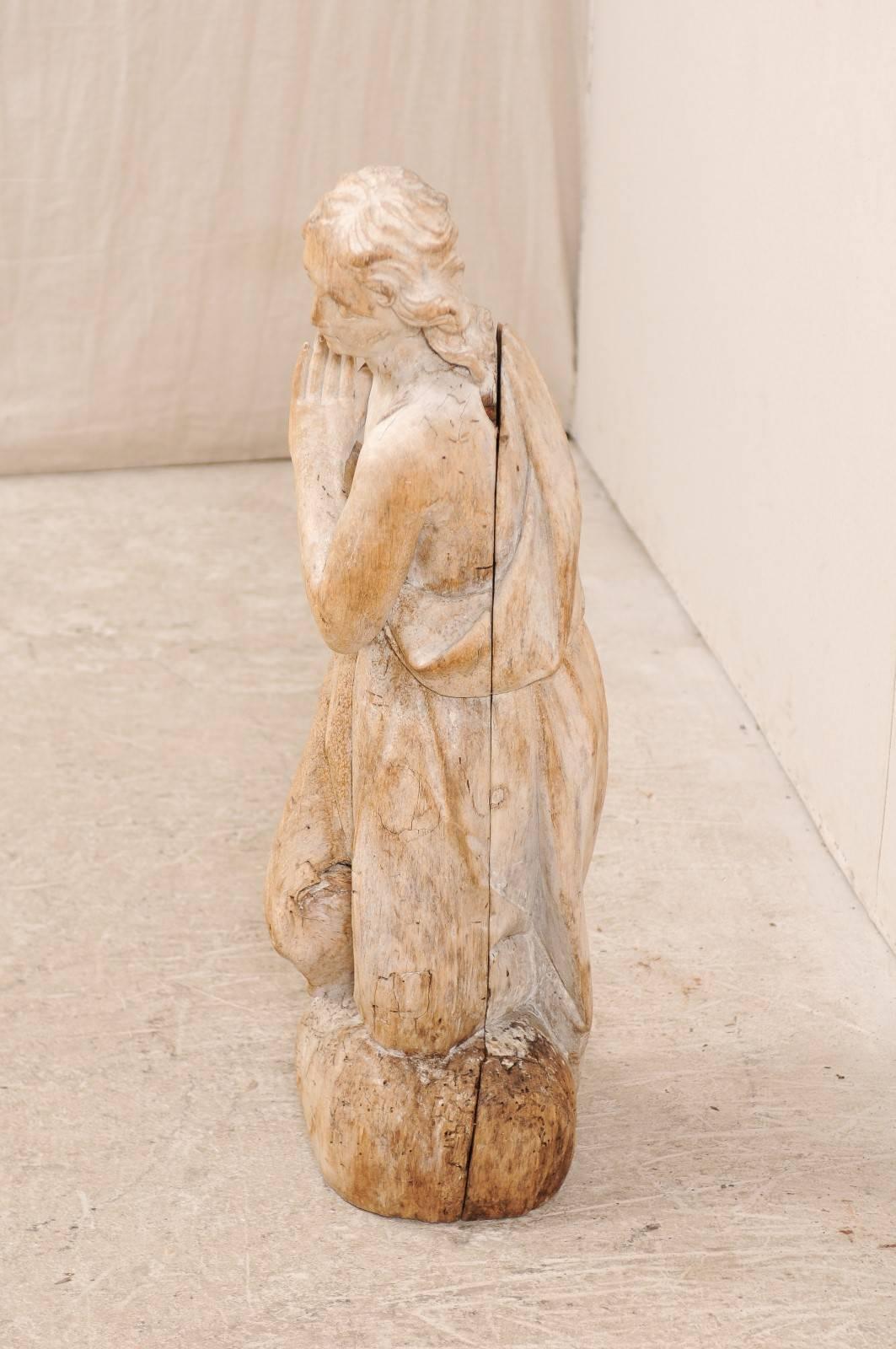 18th Century Carved Wood Female Figure Kneeling in Prayer In Good Condition In Atlanta, GA