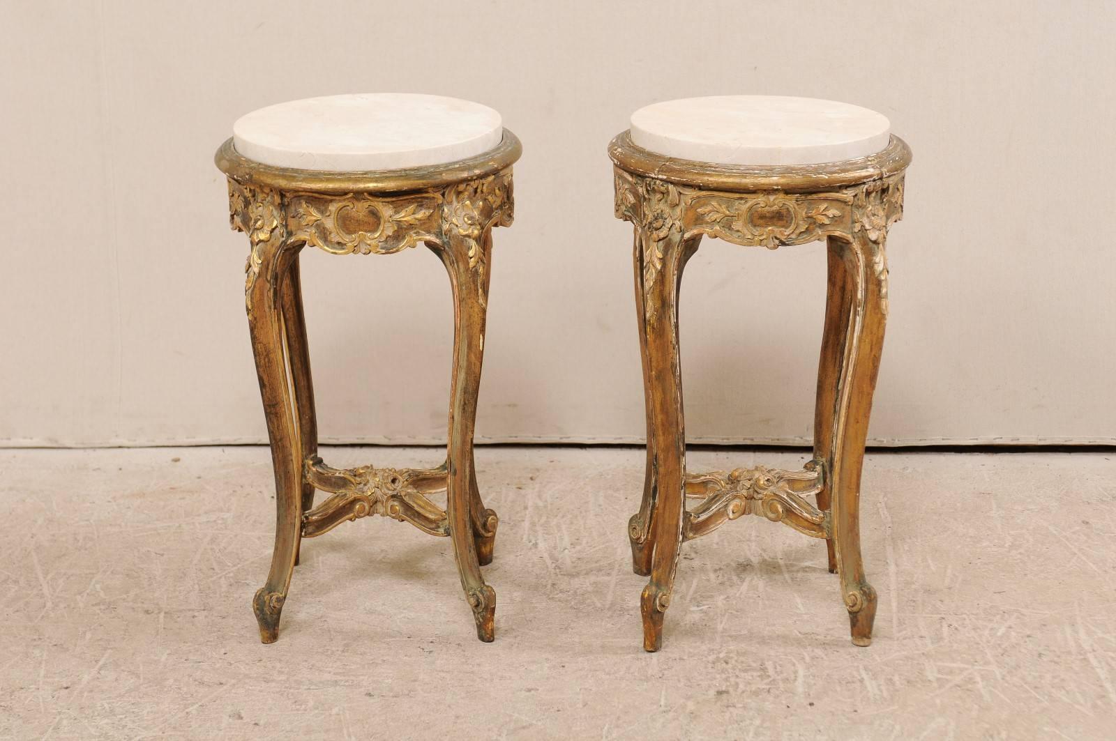 20th Century Pair of French Midcentury Carved Giltwood Round Marble-Top Occasional Tables