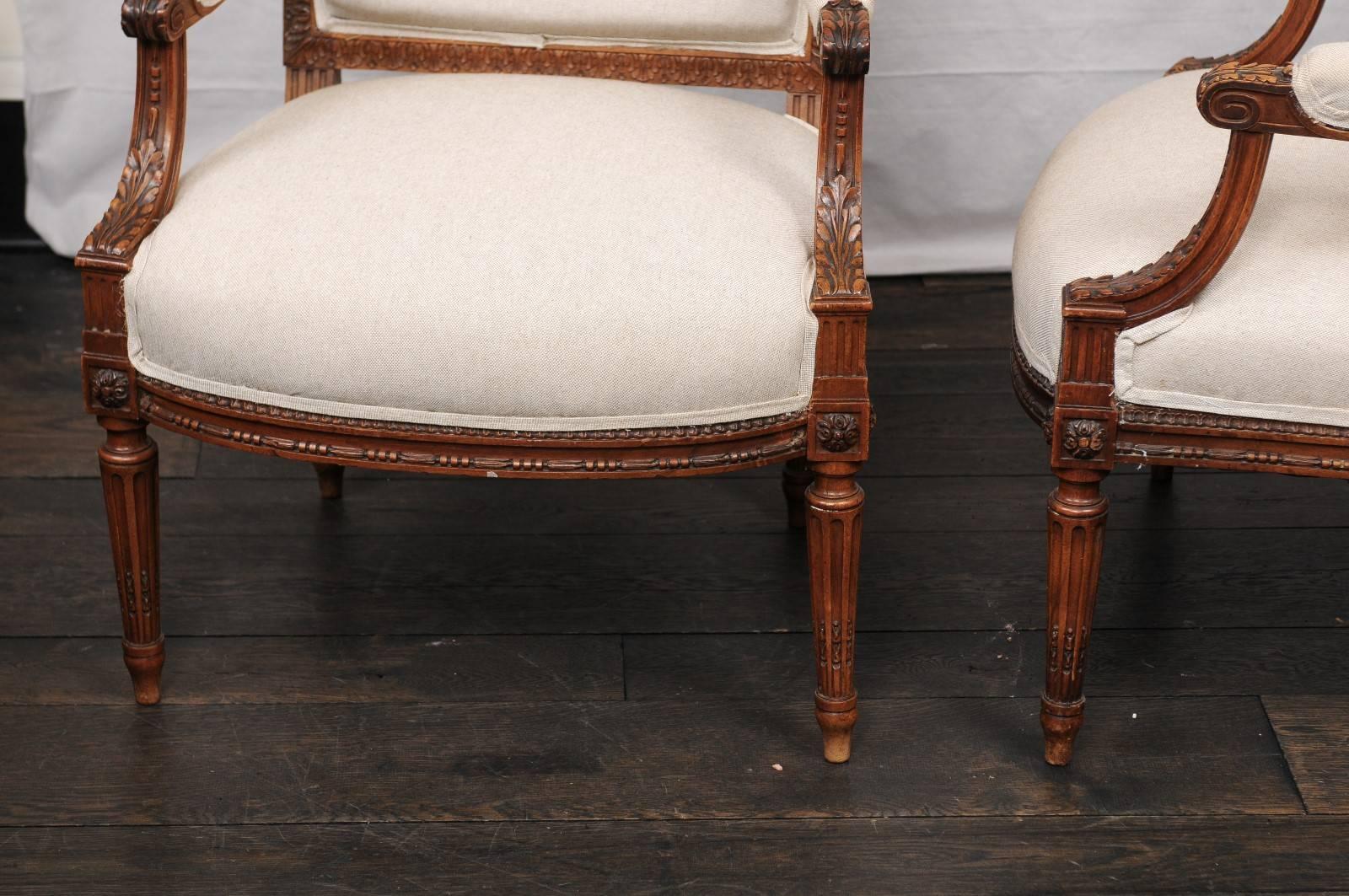 Pair of Mid-20th Century French Louis XVI Style Armchairs of Carved Wood 5