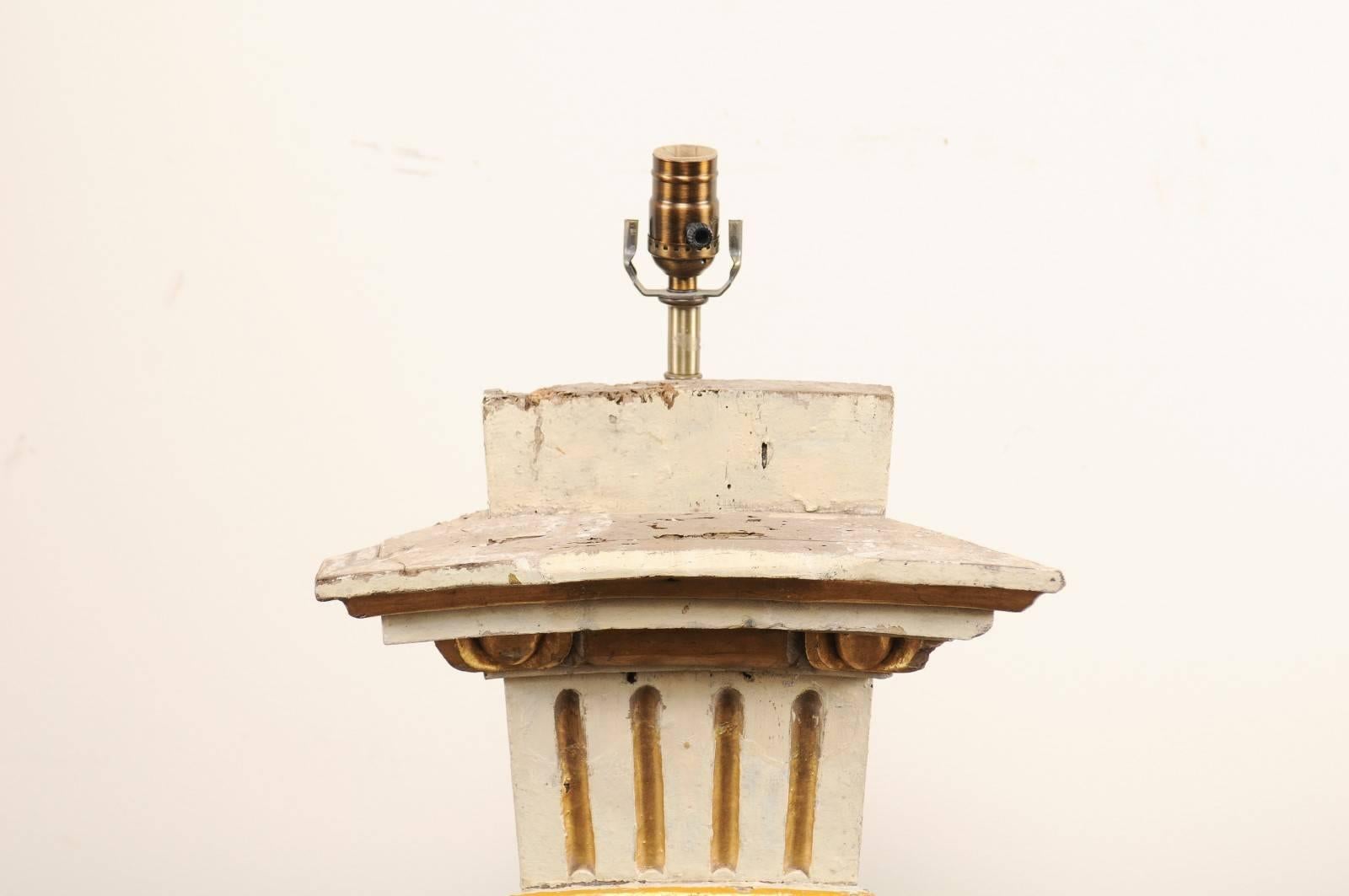 19th Century Italian Fragment Table Lamp in Painted Cream with Gilt Accents In Good Condition For Sale In Atlanta, GA