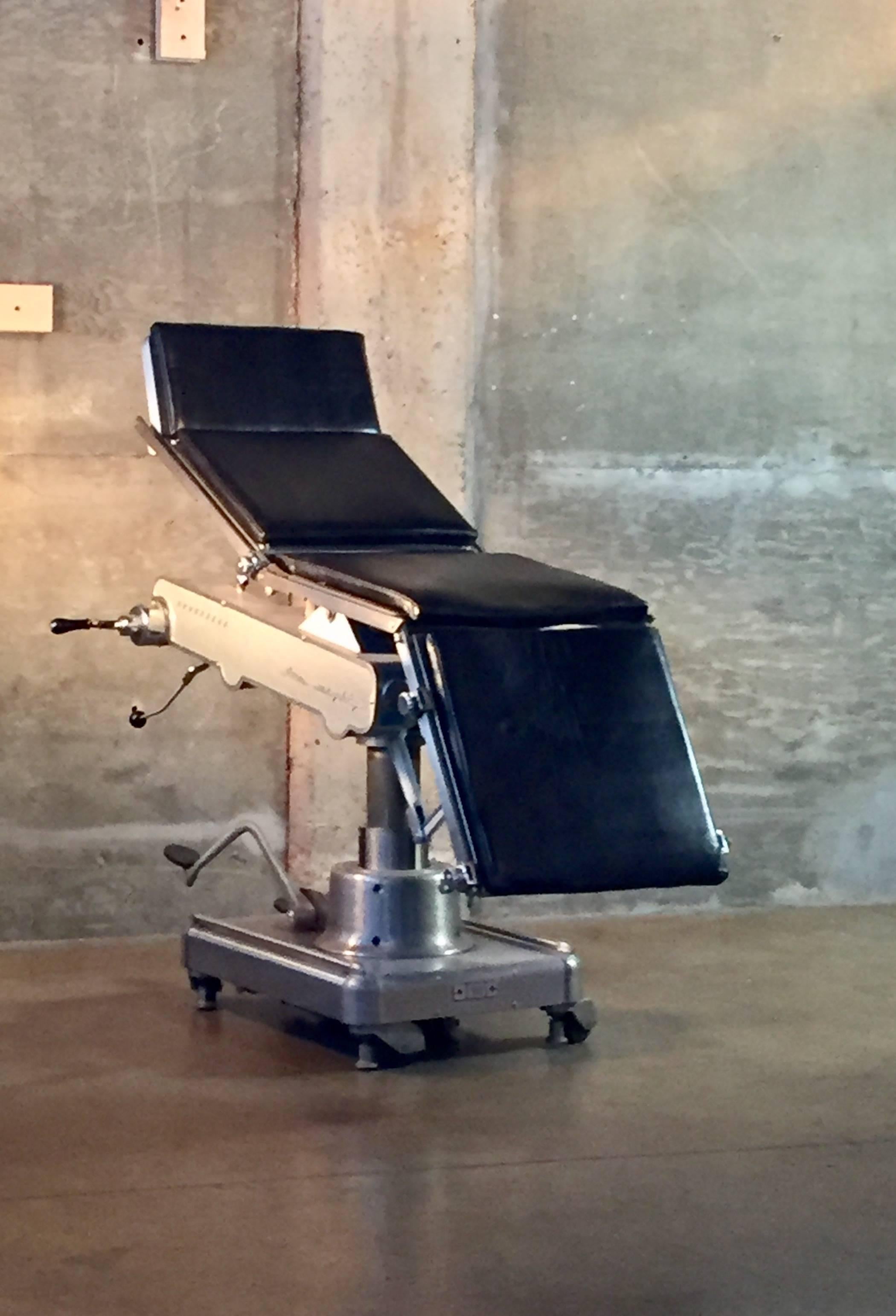 Mid-20th Century Ten Eighty Operating Table For Sale