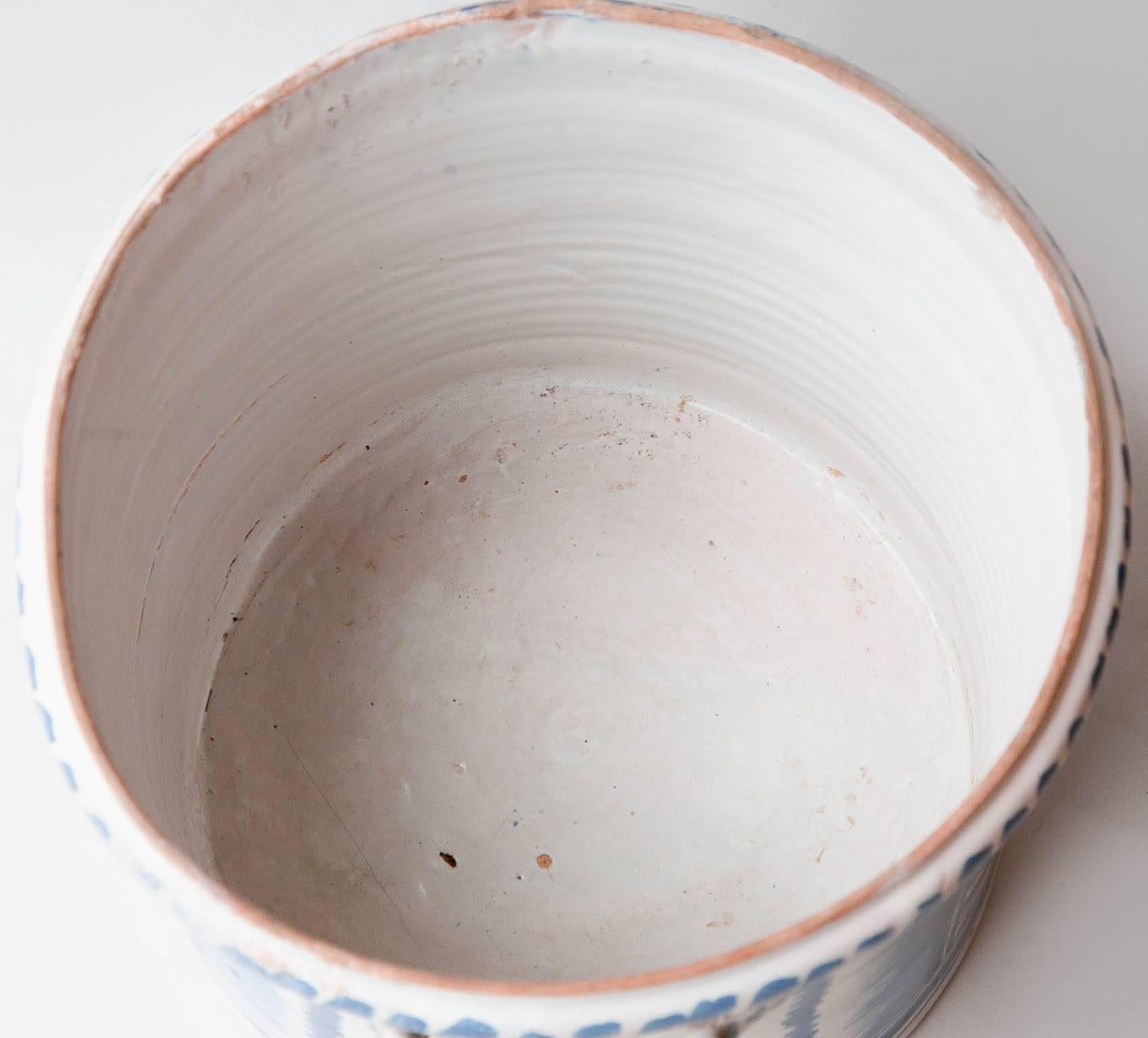 Late 18th Century Blue & White Faience Orange Pot From Nevers In Good Condition In London, GB