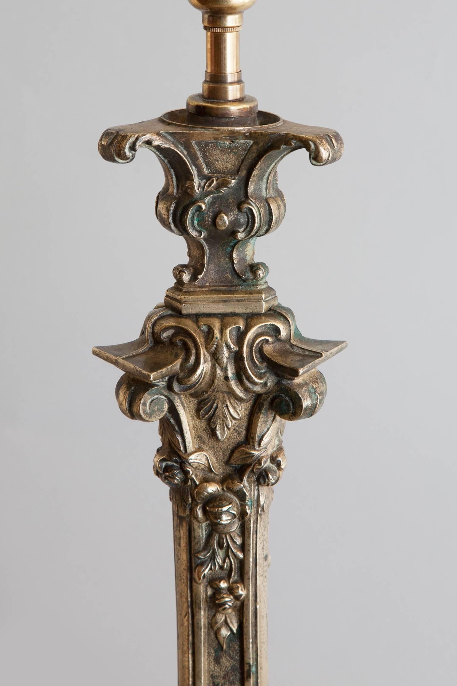 American Victorian Brass Table Lamp