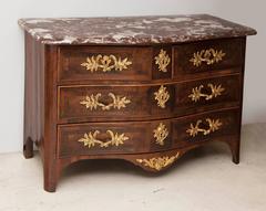 Early 18th Century Bow Fronted Régence Kingwood Commode