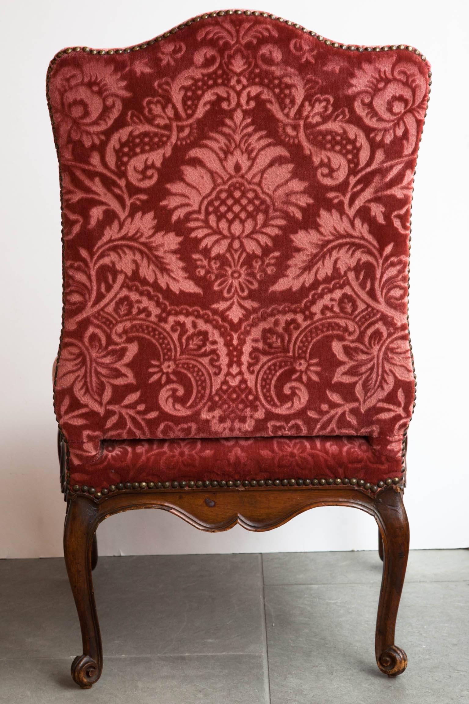 Louis XV Walnut Chair In Good Condition In London, GB