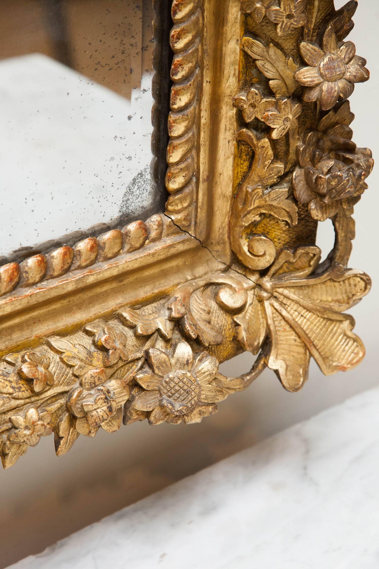 Well Proportioned Louis XV Giltwood Mirror For Sale 3