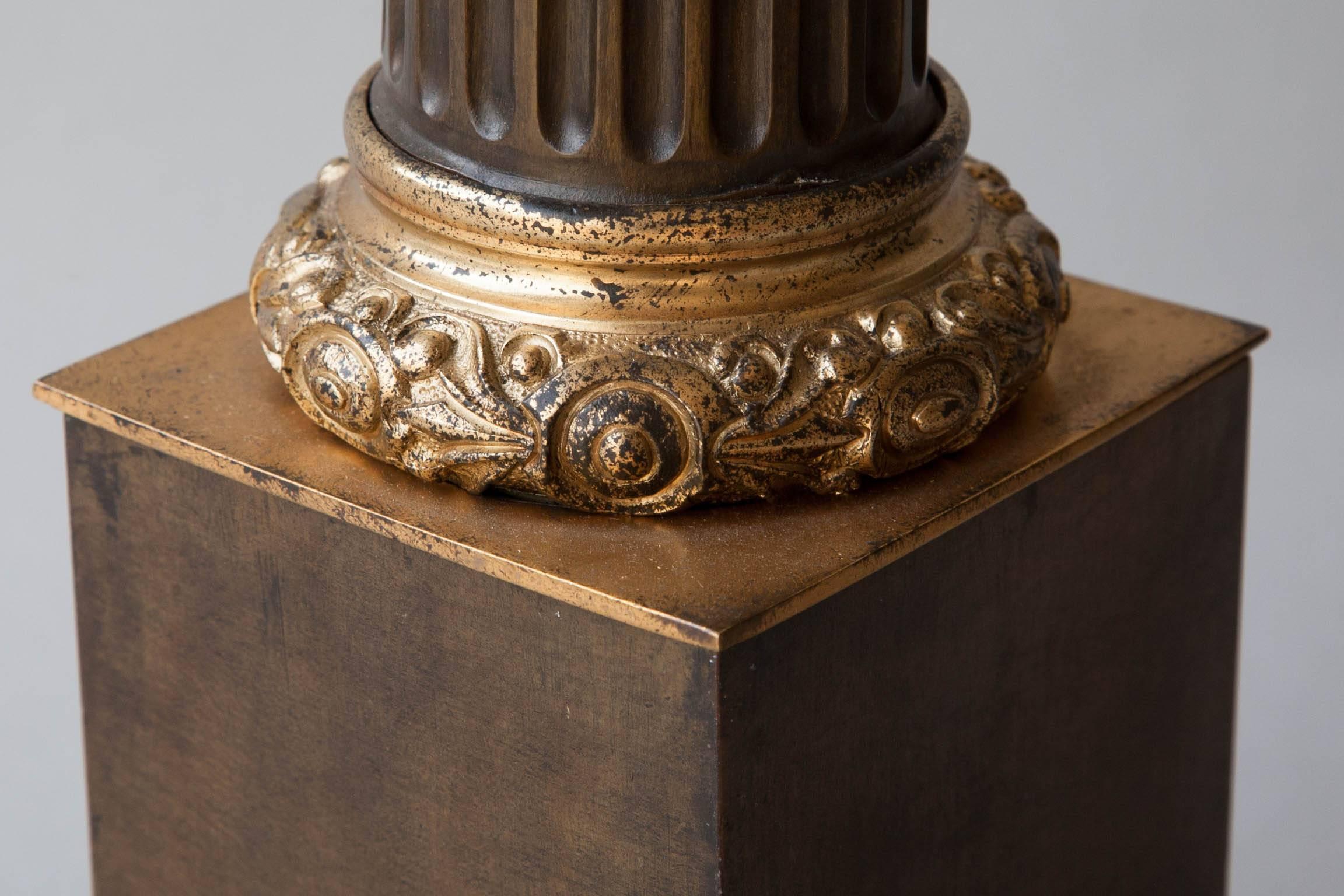 Early 19th Century Tole and Gilt Bronze French Carcel Table Lamp For Sale 2
