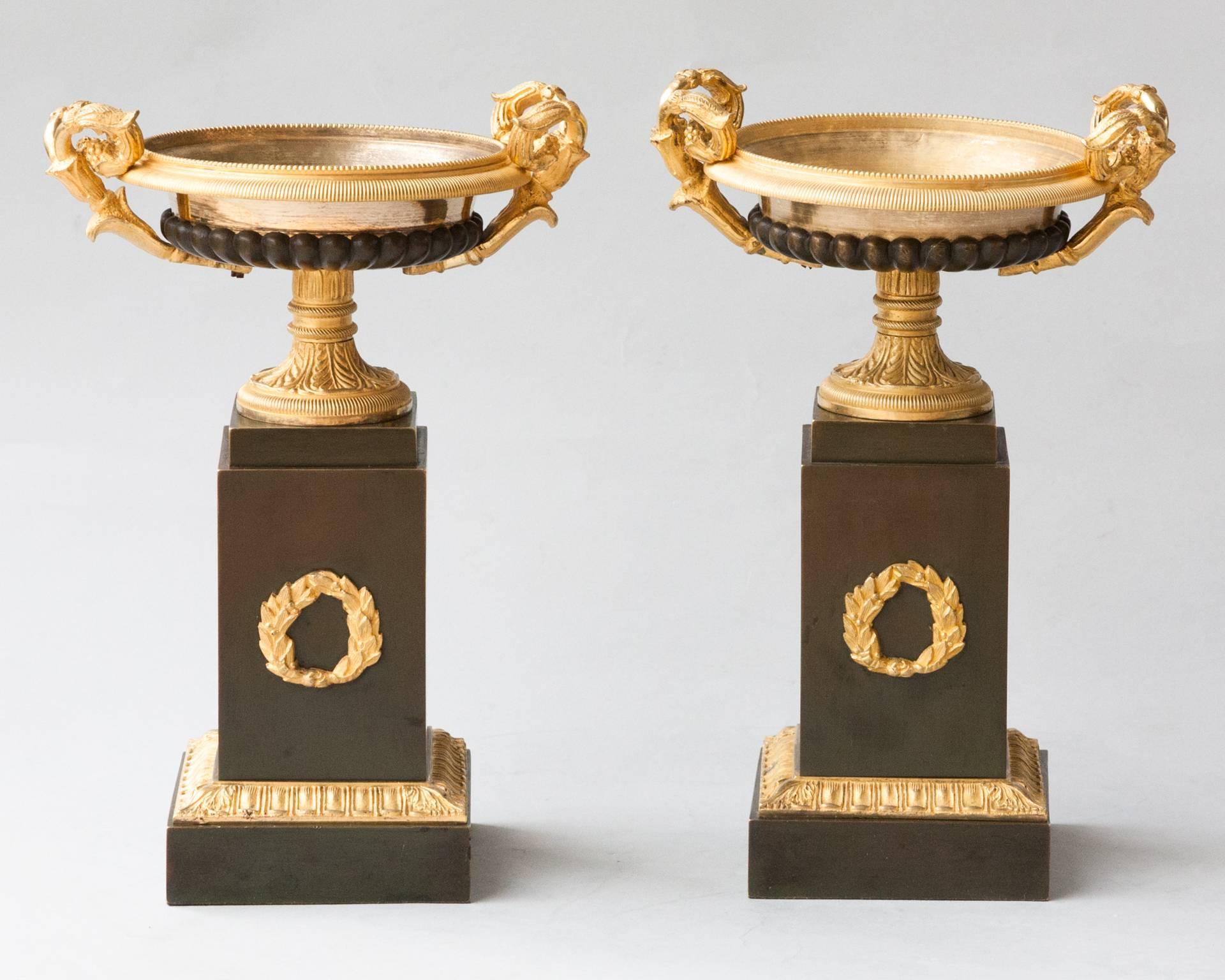 European Pair of Restauration Period Gilt and Patinated Bronze Tazza Urns For Sale