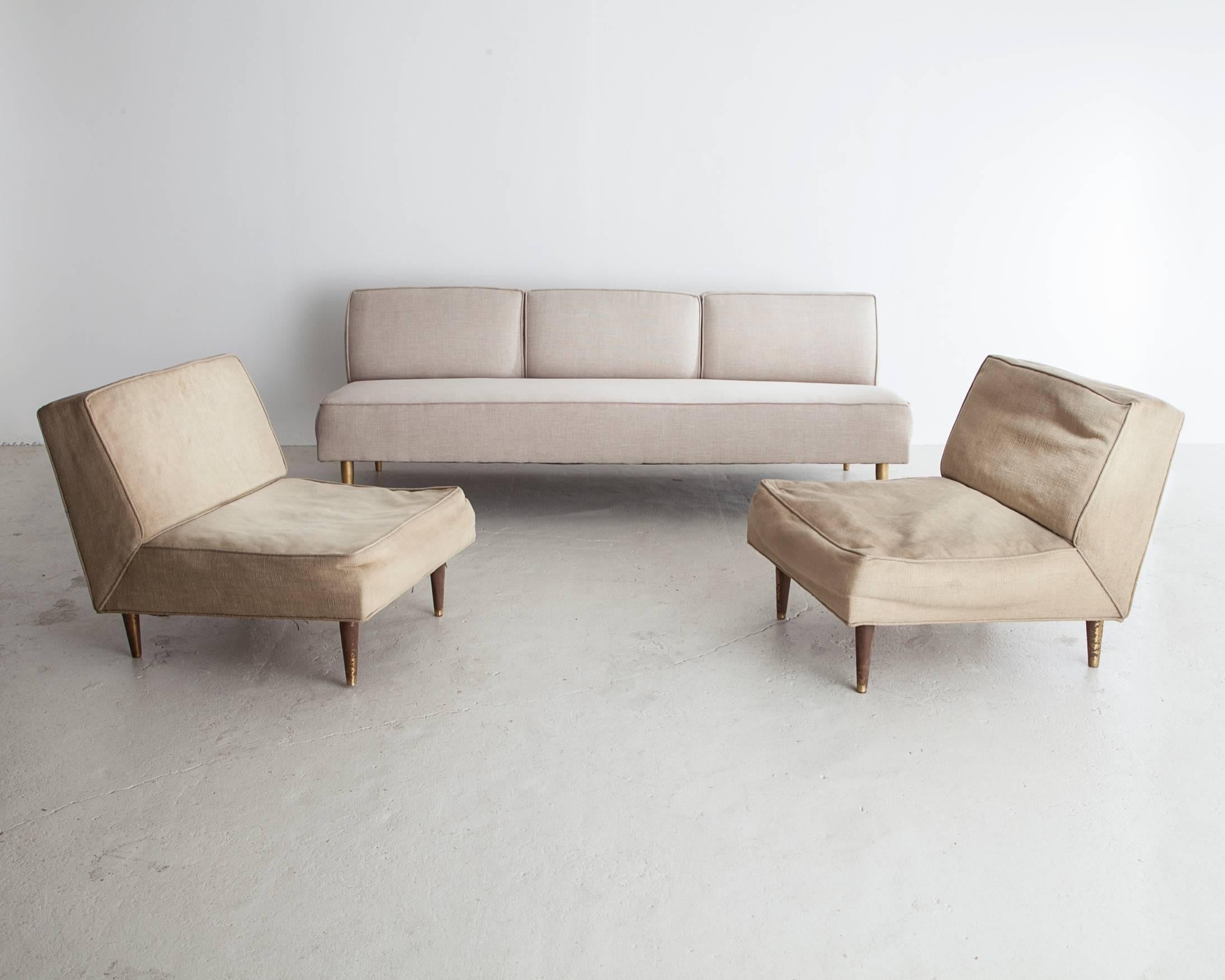 Sofa by Greta Magnusson Grossman, USA, circa 1952 In Excellent Condition For Sale In New York, NY