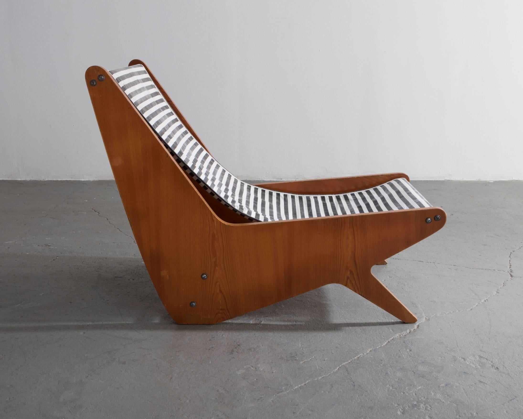 Mid-Century Modern Early Plywood Lounge Chair