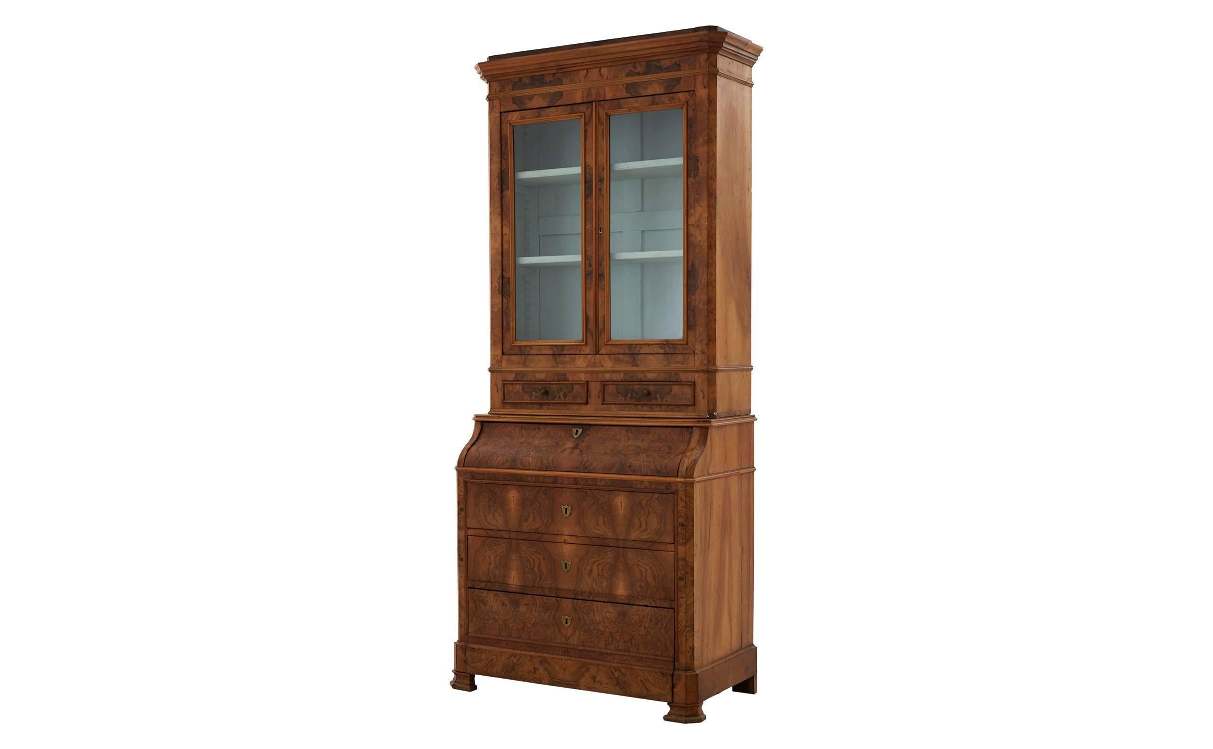 Spanish Burlwood Cabinet In Good Condition In Chicago, IL