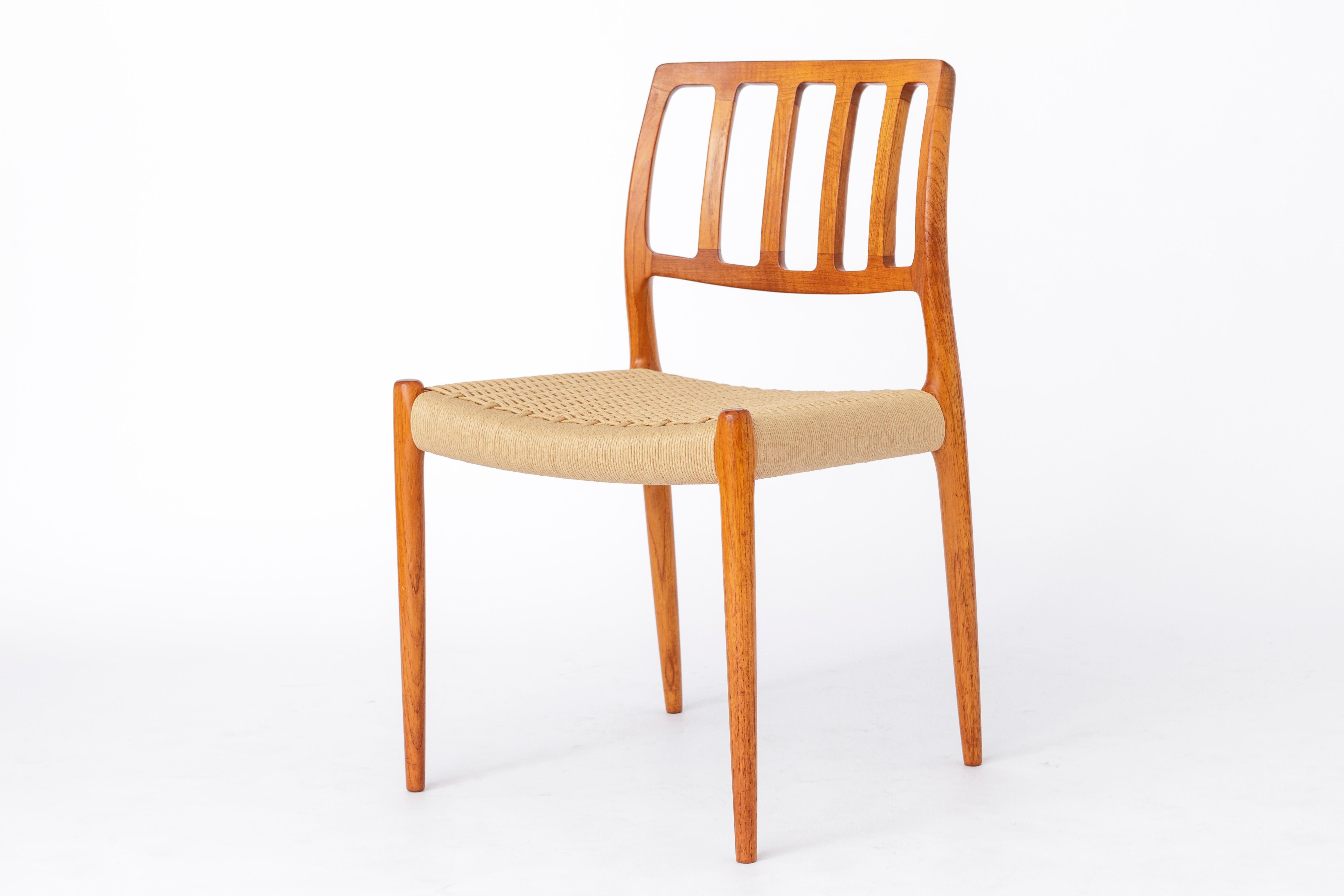 1 von 8 Vintage Niels Otto Moller Stuhl Modell 83, 1974 - Teakholz, erneuerter Sitz im Zustand „Hervorragend“ im Angebot in Hannover, DE