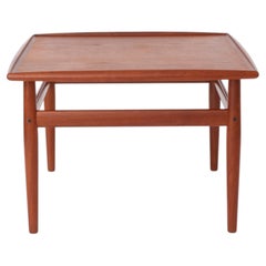 Grete Jalk for Glostrup Danish Teak Side Table, 1960s, Mid-Century Modern