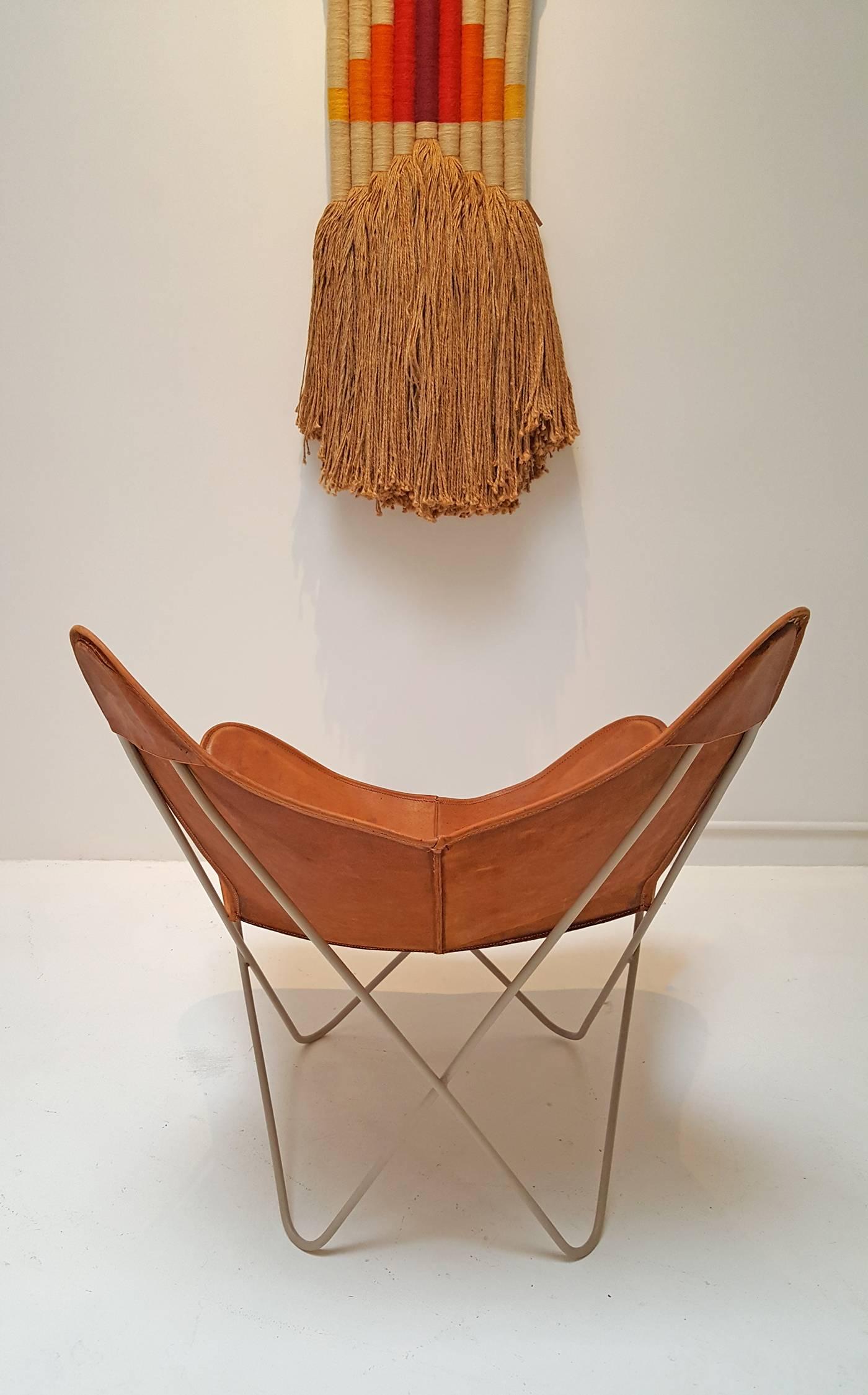 Knoll Hardoy Butterfly Sling Chairs 1954 brown leather In Good Condition In Dallas, TX