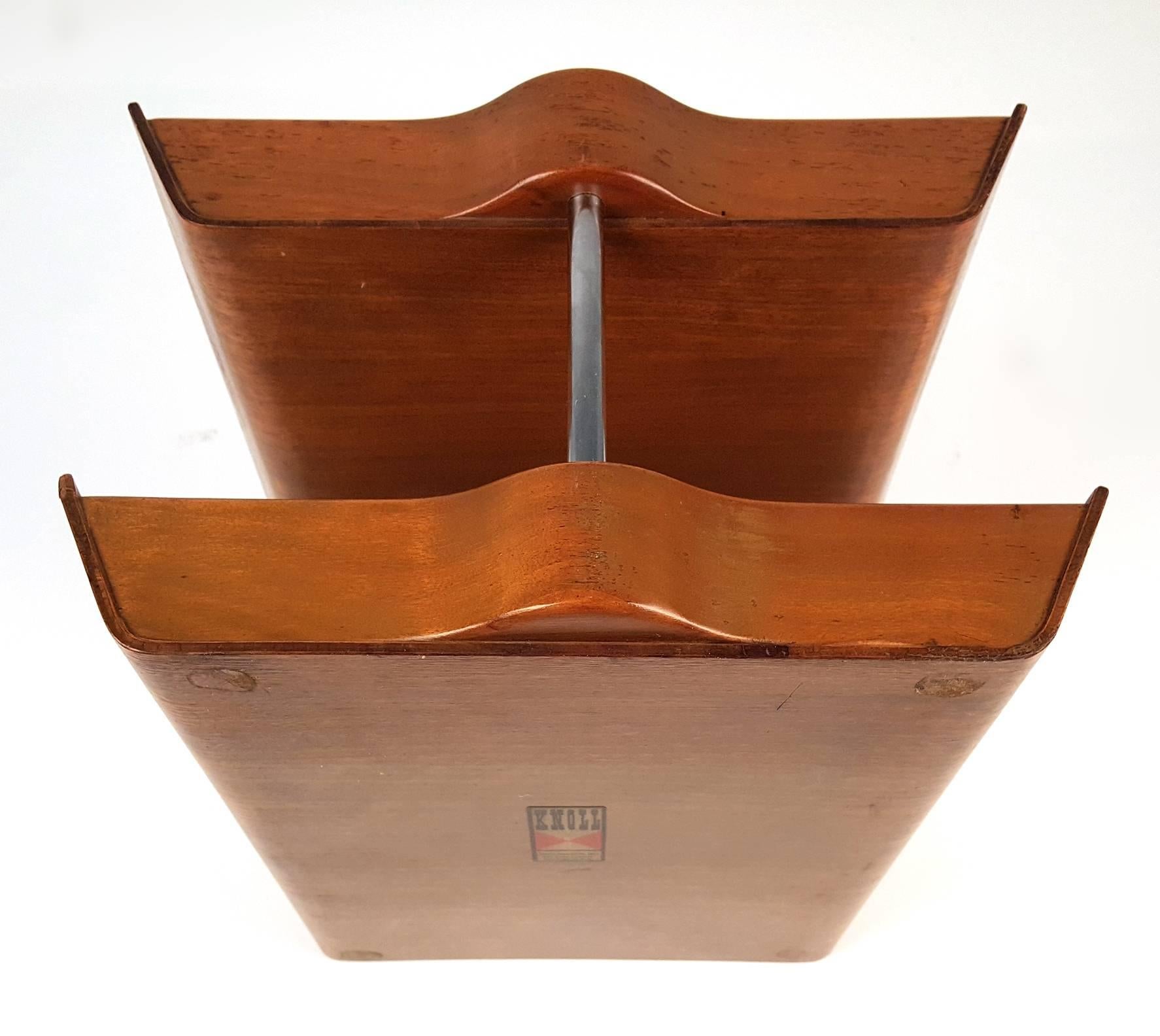 Florence Knoll Molded Plywood Architectural Letter Tray In Excellent Condition In Dallas, TX