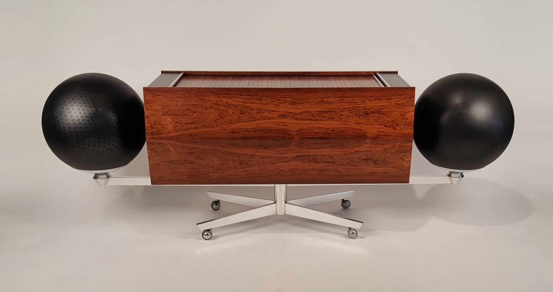 "Project G epitomized high design, pure form, the perfection of how sacred platonic geometry can bring our banal, everyday products to a higher spiritual art form. It set the trend for stereo equipment to become a composition of extreme pure