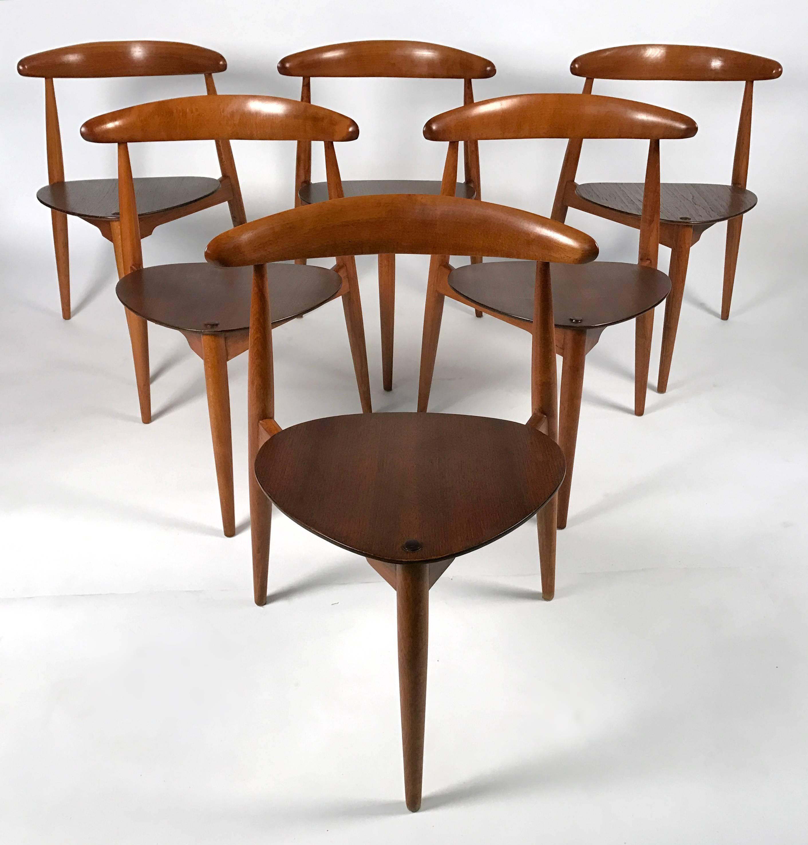 Scandinavian Modern Hans Wegner 'Heart' Dining Table and Chairs for Fritz Hansen