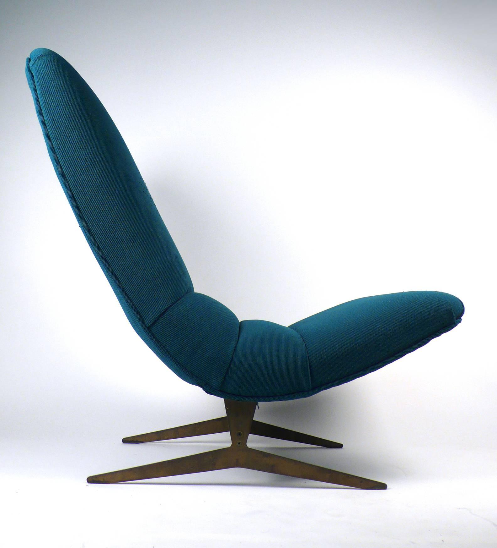 Sleek 1960s designer lounge chair with bronze base. Unmarked. Has a bit of an Osvaldo Borsani aesthetic to it.