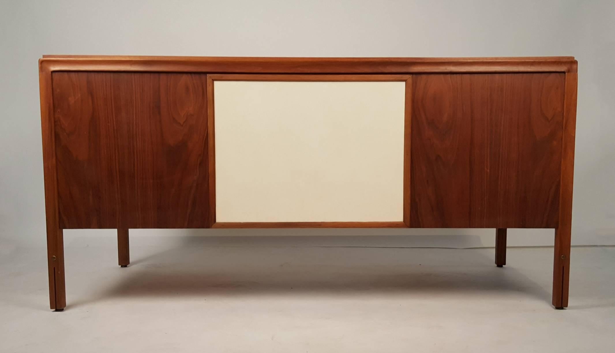 Walnut Campaign Desk with Leather Top and Drawers by Gerry Zanck In Good Condition In Dallas, TX
