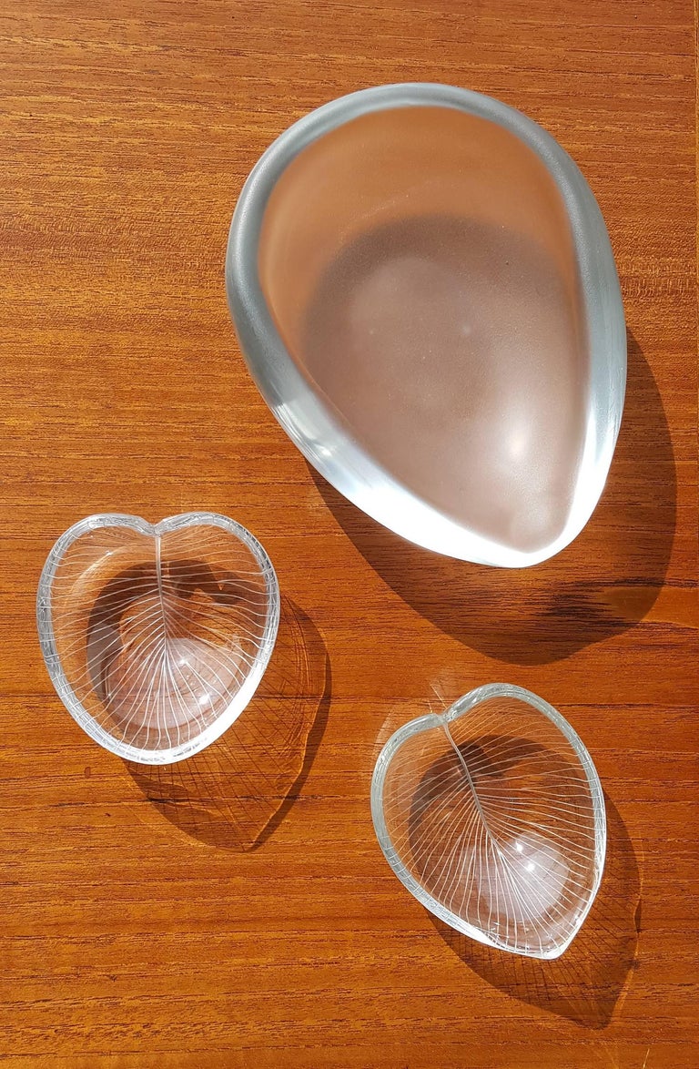 Vintage Scandinavian Tapio Wirkkala Glass Leaf Collection In Good Condition For Sale In Dallas, TX