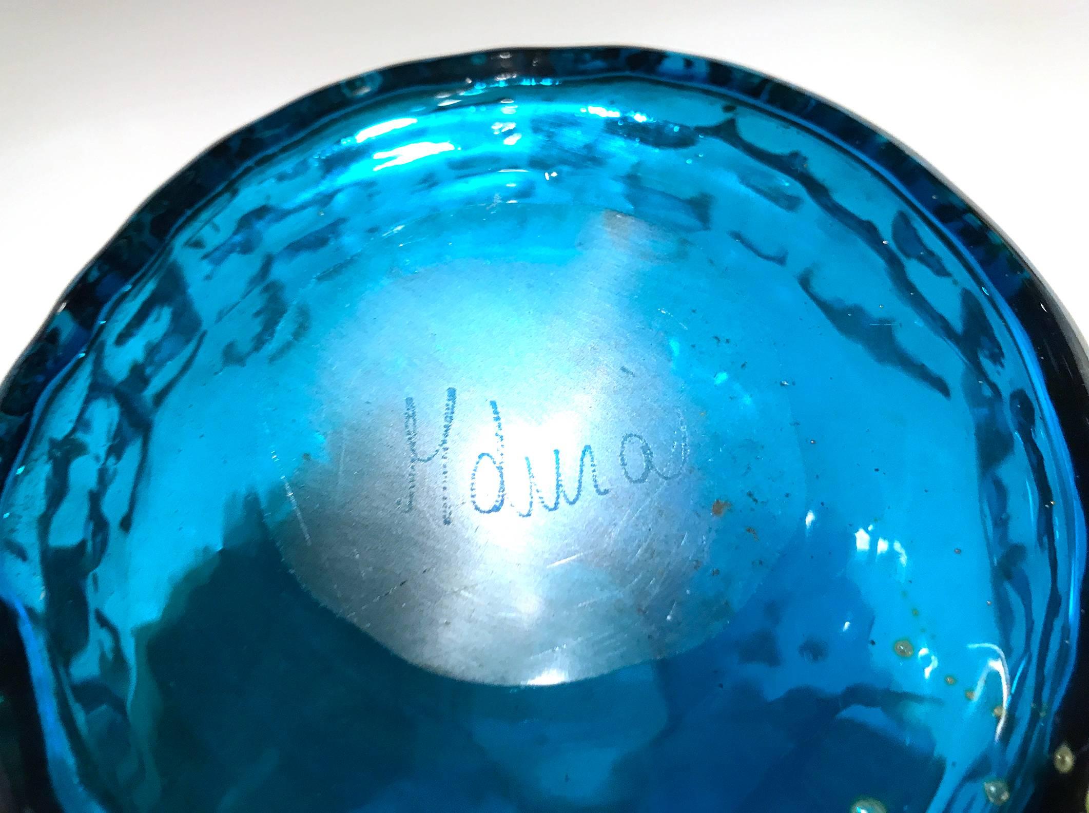 Micronésien Vase en verre signé Michael Harris pour MDina en vente