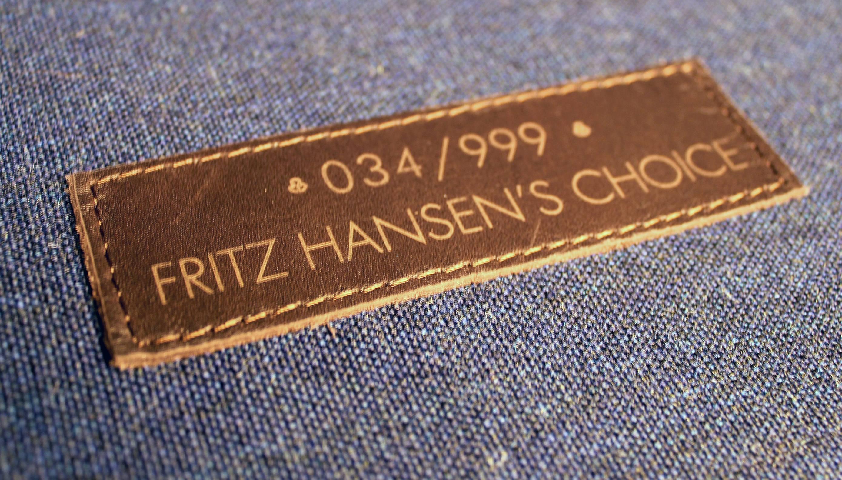 Mid-Century Modern 'Fritz Hansen's Choice' Limited Edition Arne Jacobsen Egg Chair with Bronze Base