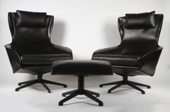 Pair of Mario Bellini Model 423 Cab Lounge Chairs with Swivel Ottoman by Cassina