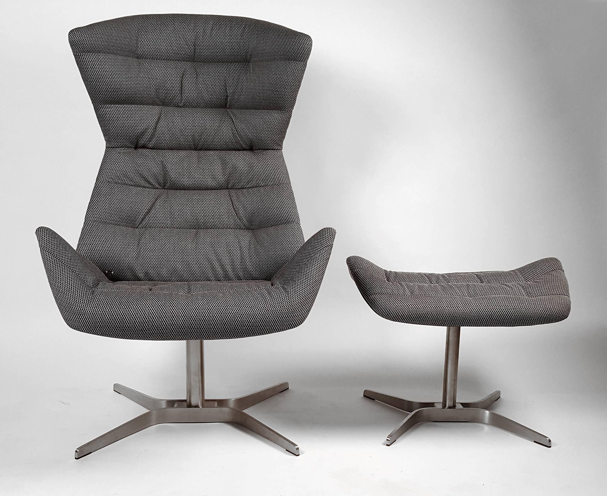 swivel lounge chair with ottoman