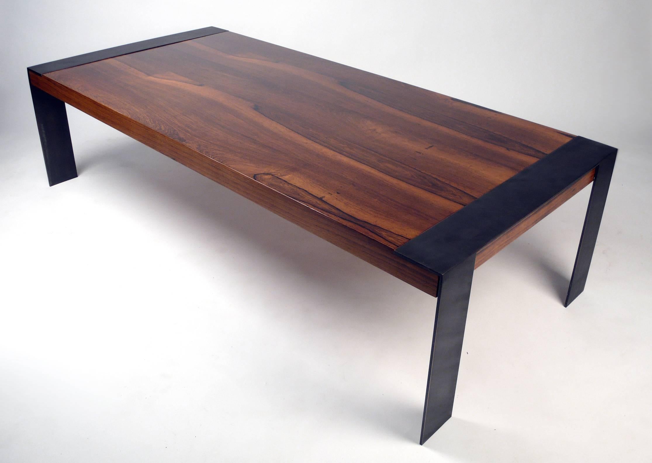 Mid-Century Modern Coffee Table in the Style of Milo Baughman