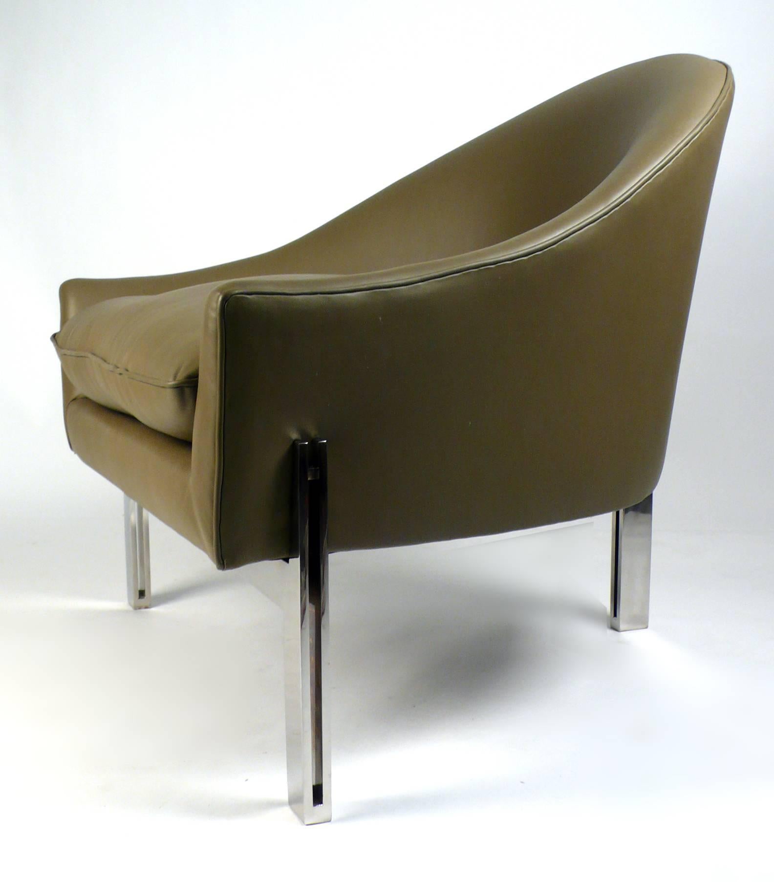 Mid-Century Modern Club Chairs by Edward Axel Roffman 