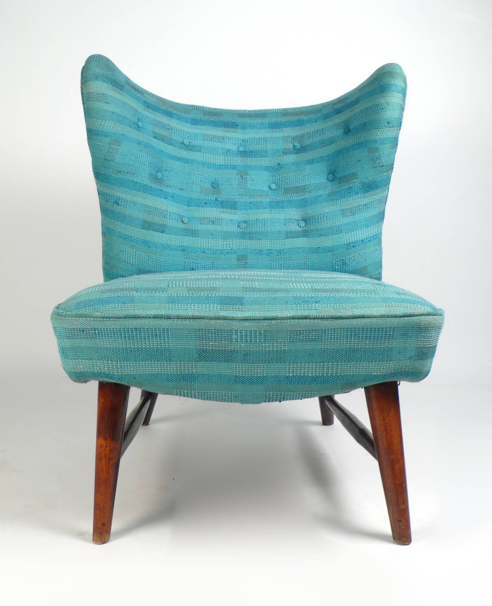 Rare and important, 201 armless chair by Elias Svedberg for Nordiska Kompaniet -1947 imported by Knoll International. The 201 armless chair was made 1947- 1951 in Sweden and is in very good condition with the original upholstery. New upholstery