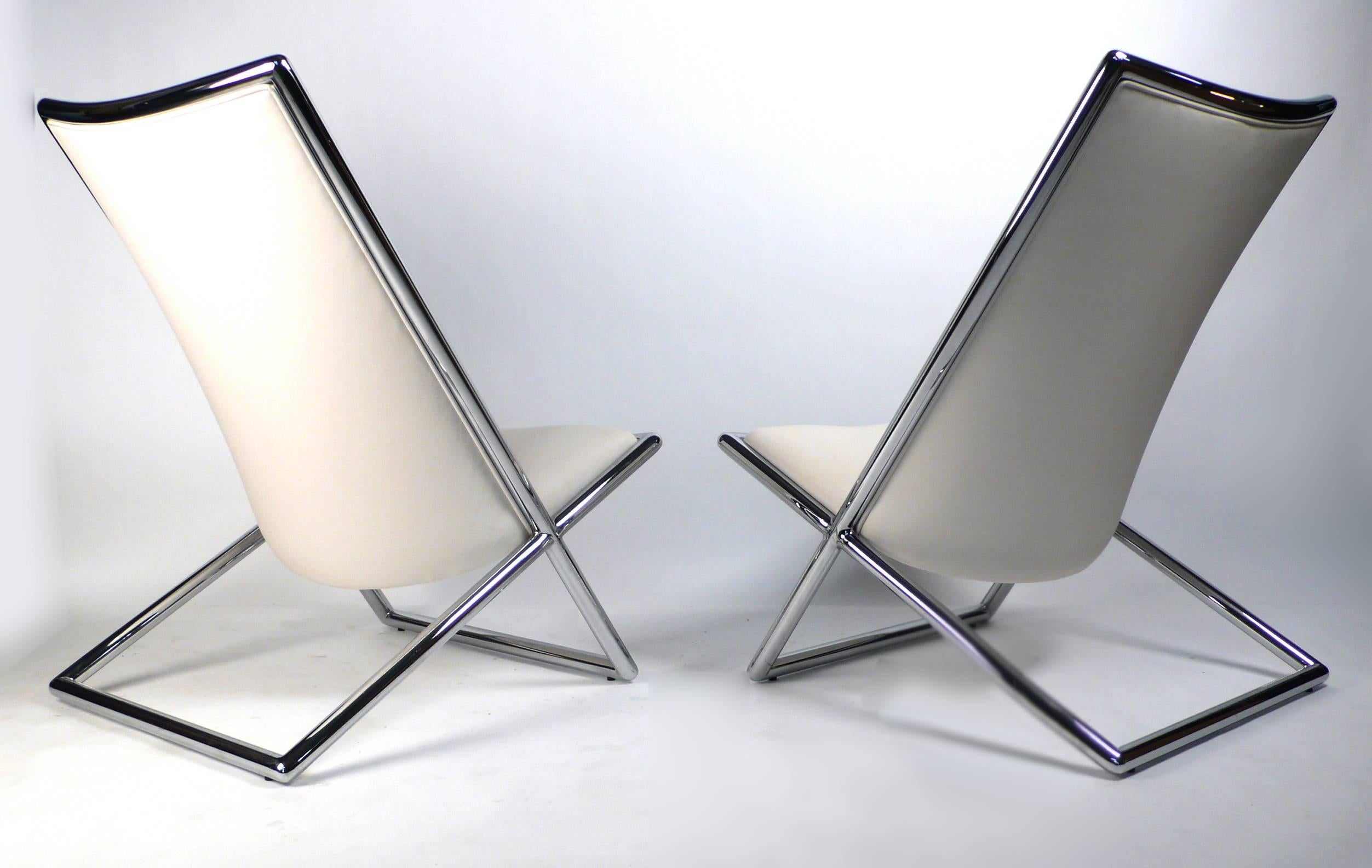 Scissor Lounge Chairs by Ward Bennett In Excellent Condition In Dallas, TX