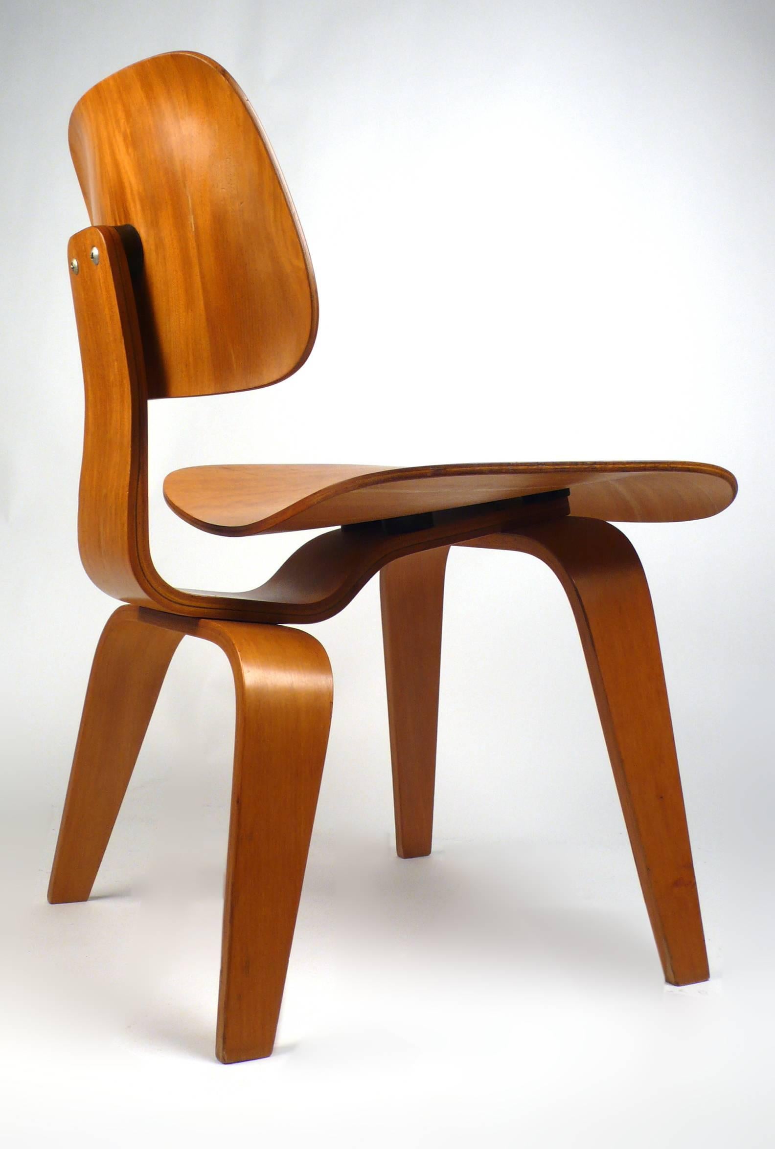 American Evans Plywood Chair DCW By Charles Eames 1940s