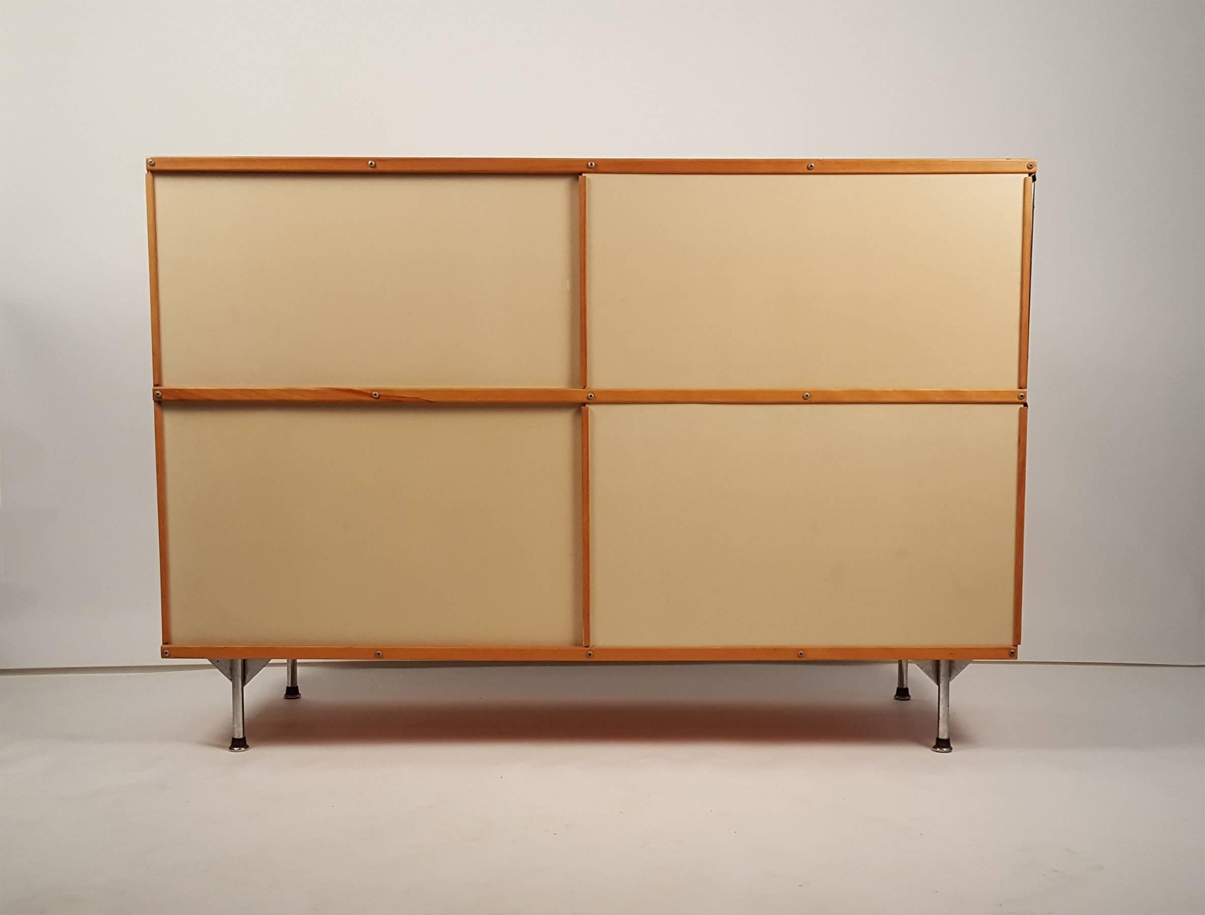 Steel 1950s Charles & Ray Eames ESU 200 Storage Unit Credenza for Herman Miller